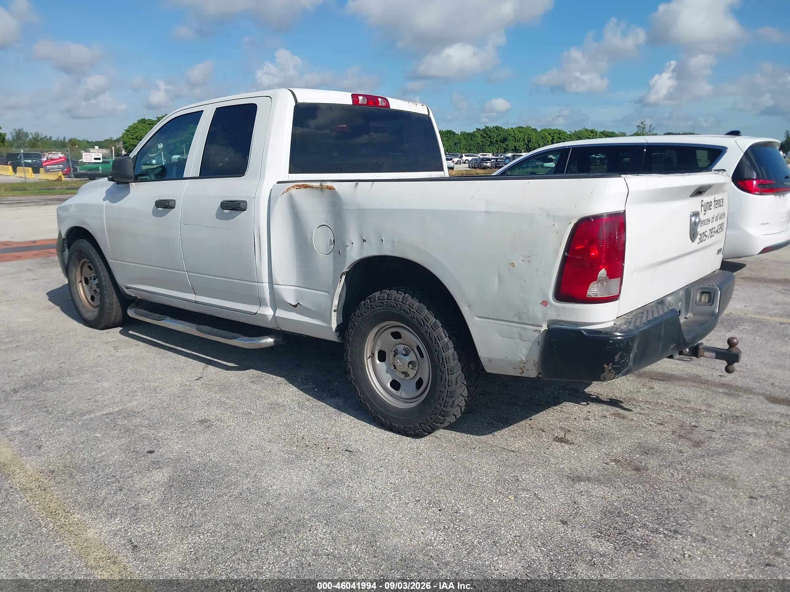 2015 Ram 1500 Tradesman White vin: 1C6RR6FG4FS554649