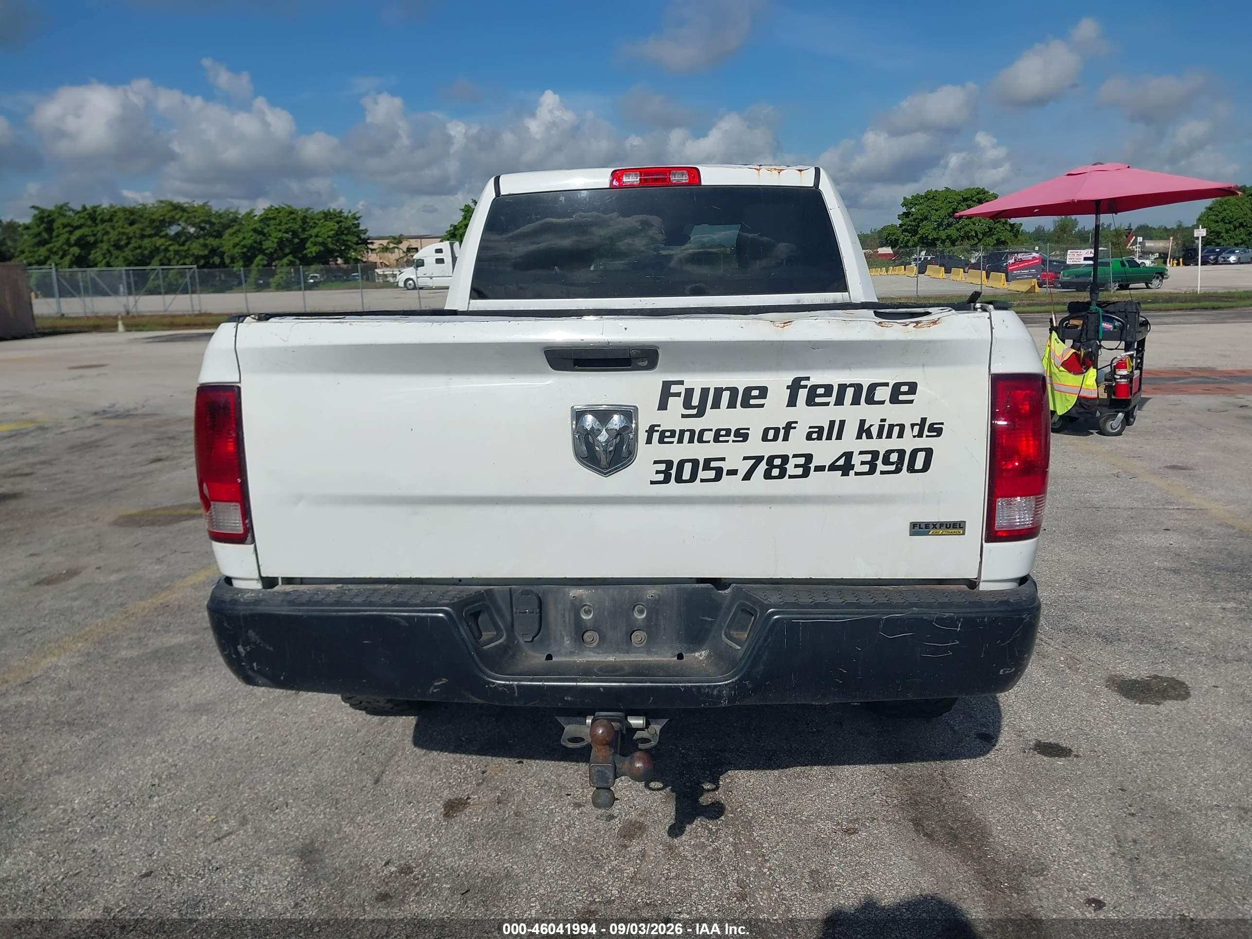2015 Ram 1500 Tradesman White vin: 1C6RR6FG4FS554649