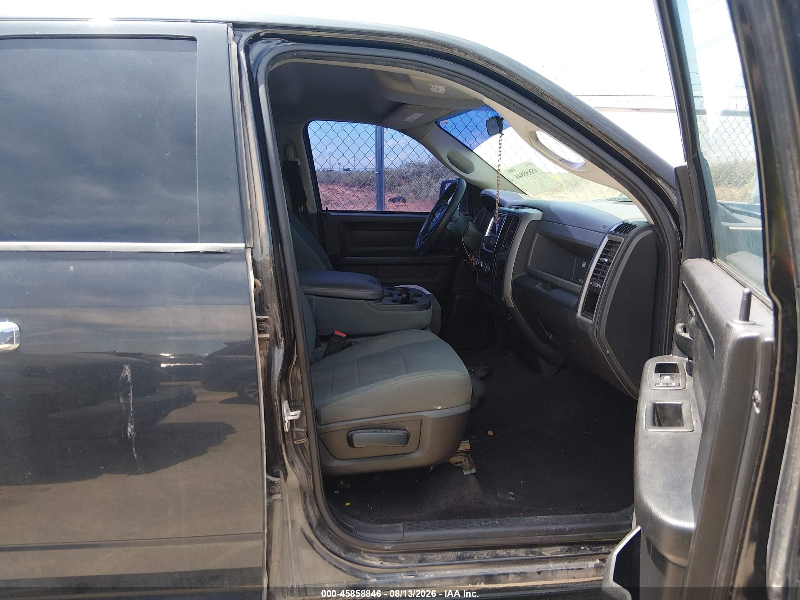2015 Ram 1500 Express Black vin: 1C6RR6FG4FS709507