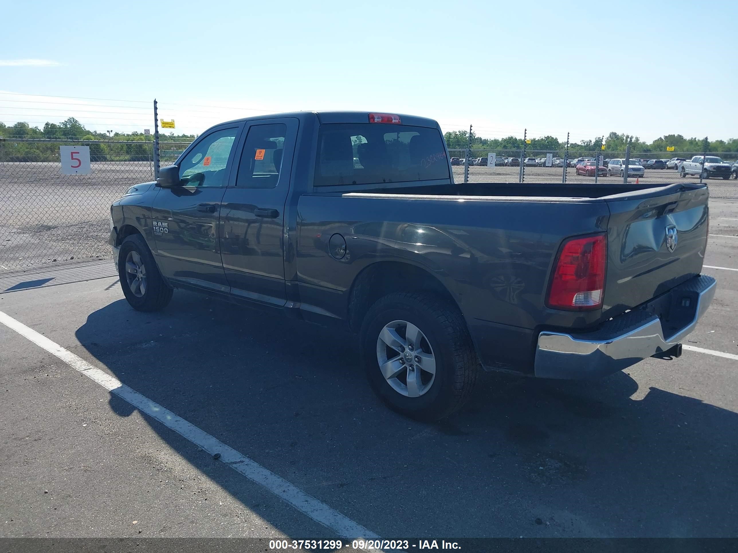 2019 Ram 1500 Classic Tradesman  4x2 6'4" Box Gray vin: 1C6RR6FG4KS674896