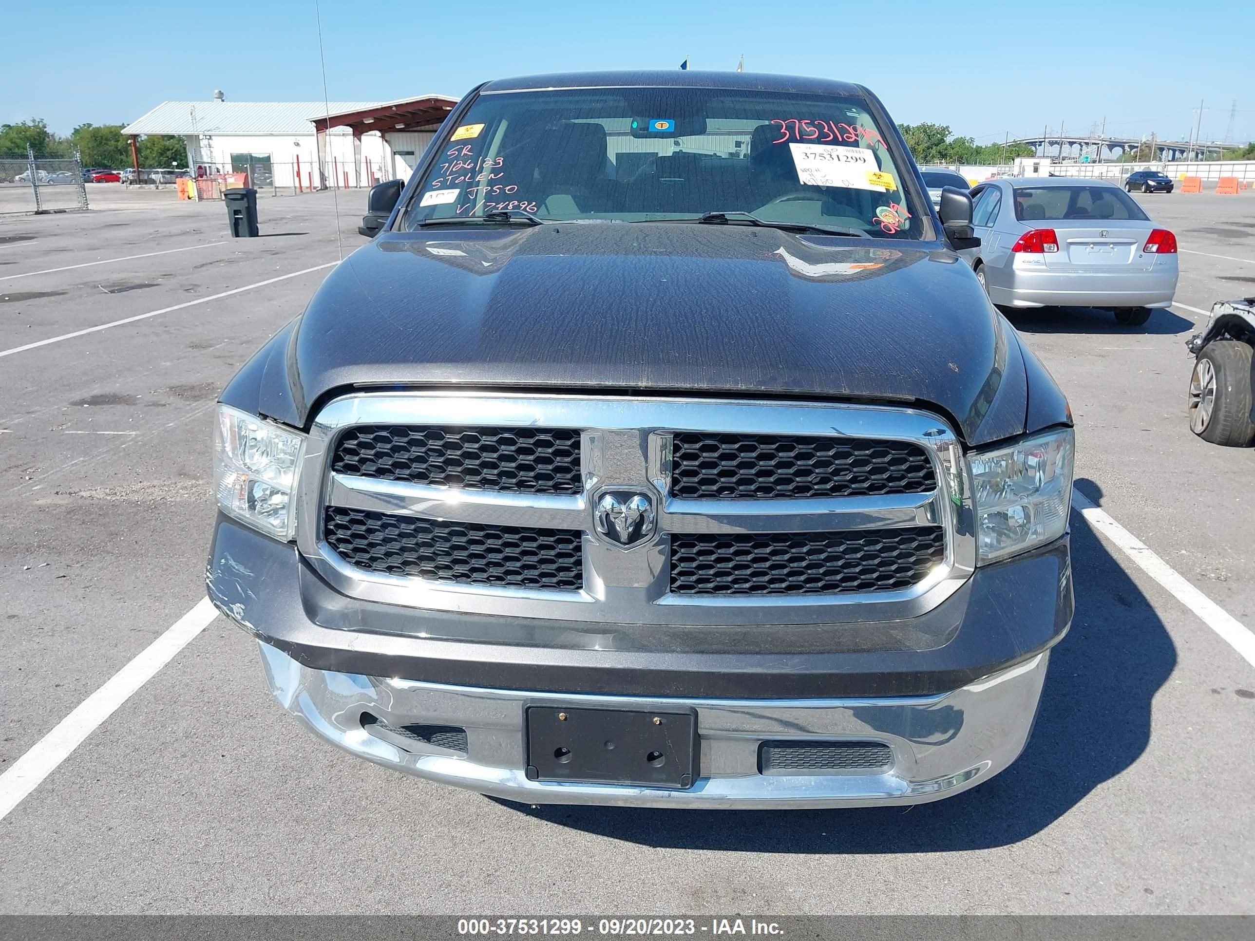 2019 Ram 1500 Classic Tradesman  4x2 6'4" Box Gray vin: 1C6RR6FG4KS674896