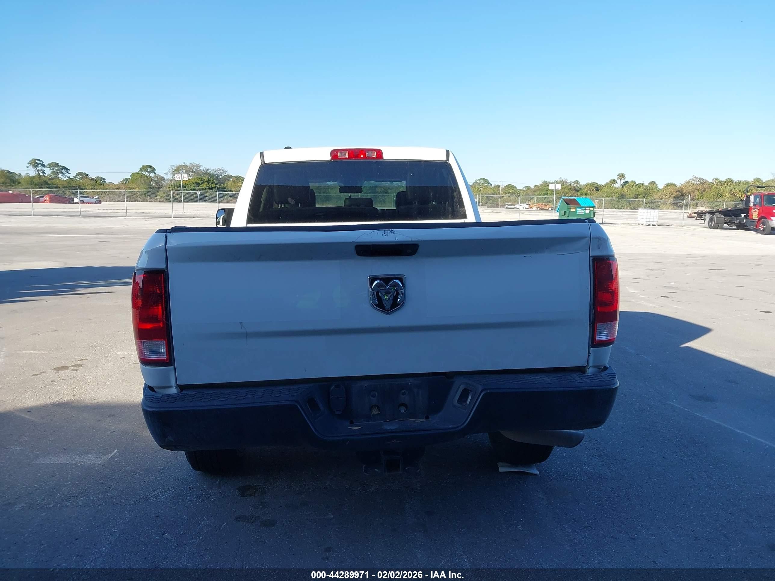 2023 Ram 1500 Classic Tradesman  4x2 6'4 Box White vin: 1C6RR6FG4PS592948