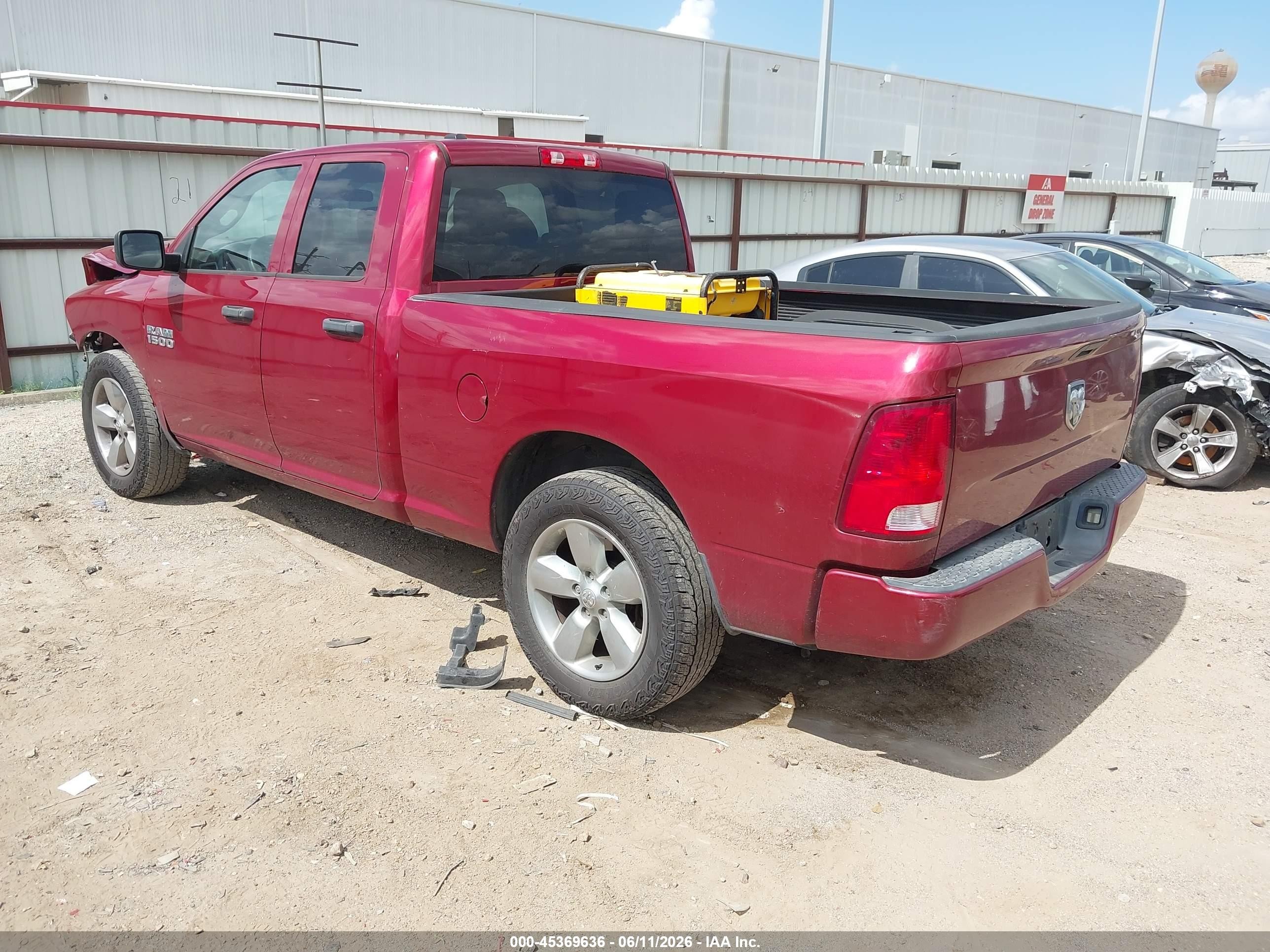 2015 Ram 1500 Express Red vin: 1C6RR6FG5FS505752
