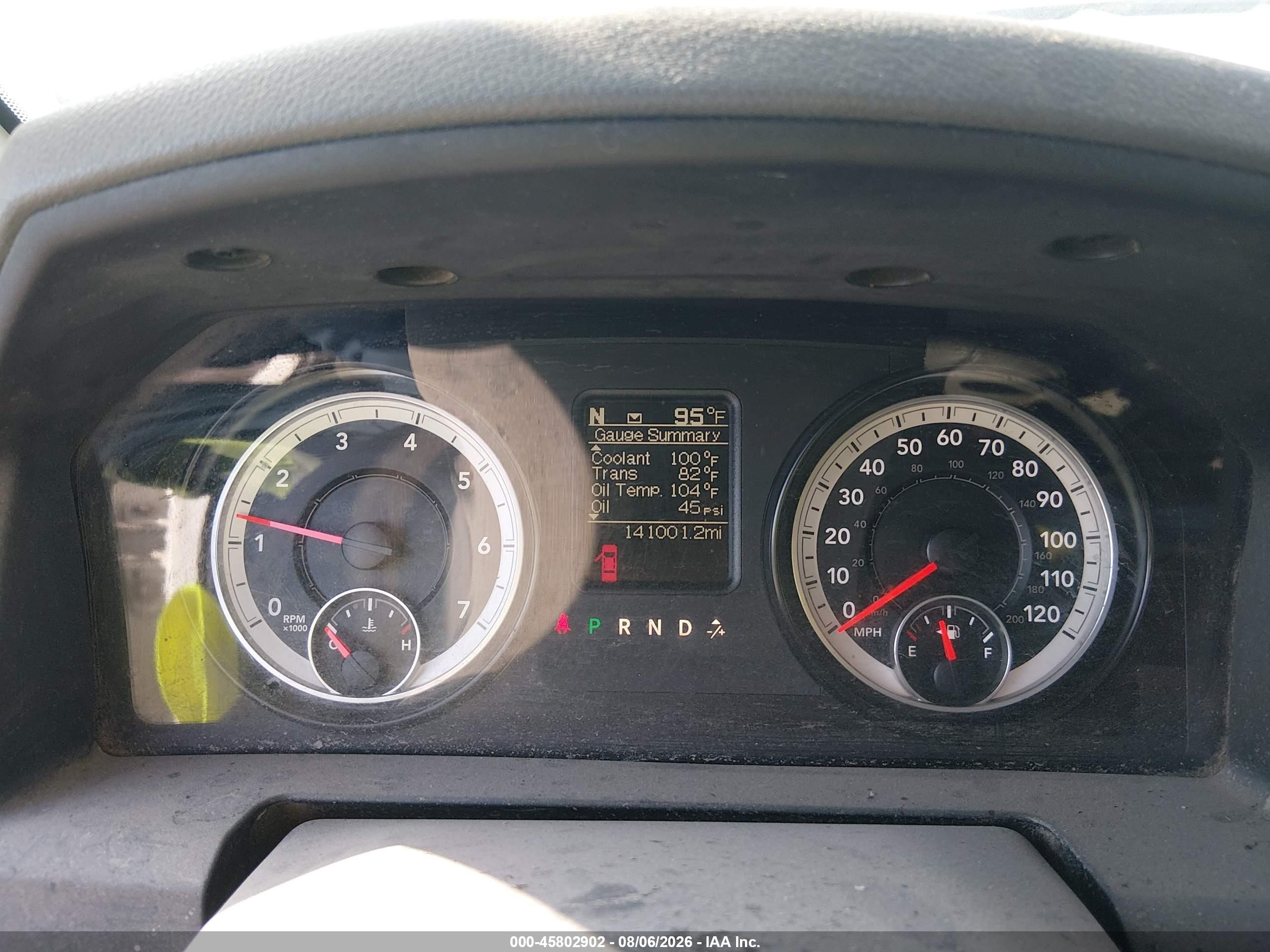 2015 Ram 1500 Tradesman White vin: 1C6RR6FG5FS645901