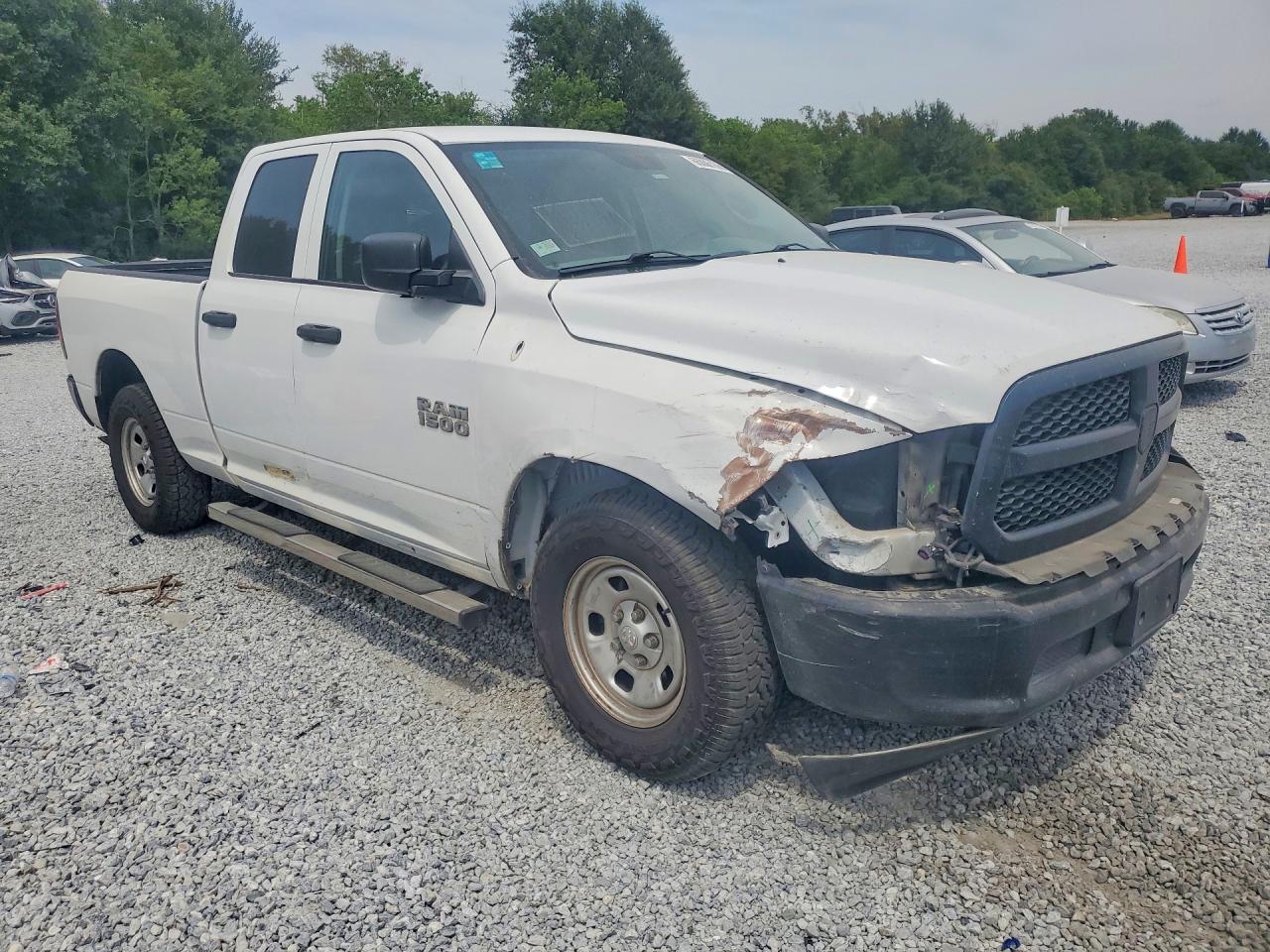 2018 Ram 1500 St White vin: 1C6RR6FG5JS330413