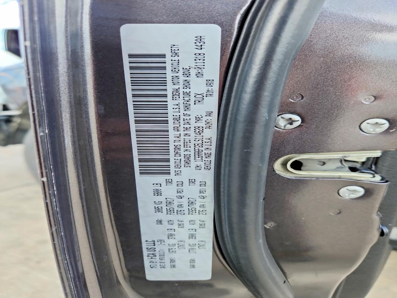 2020 Ram 1500 Classic Tradesman Gray vin: 1C6RR6FG5LS114628
