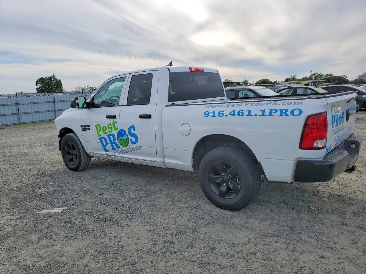 2024 Dodge Ram 1500 White vin: 1C6RR6FG8RS152685