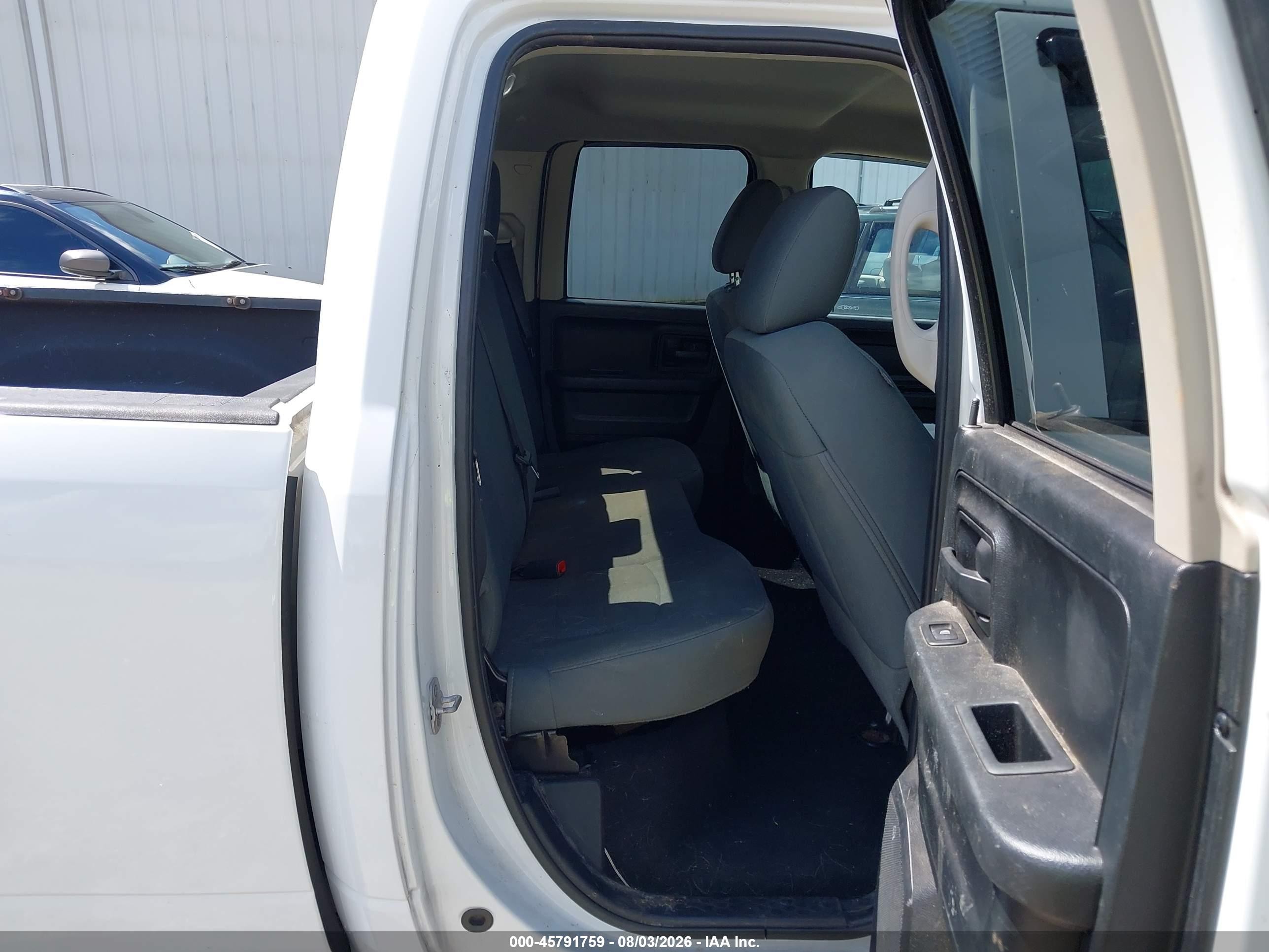 2014 Ram 1500 Tradesman White vin: 1C6RR6FG9ES408519