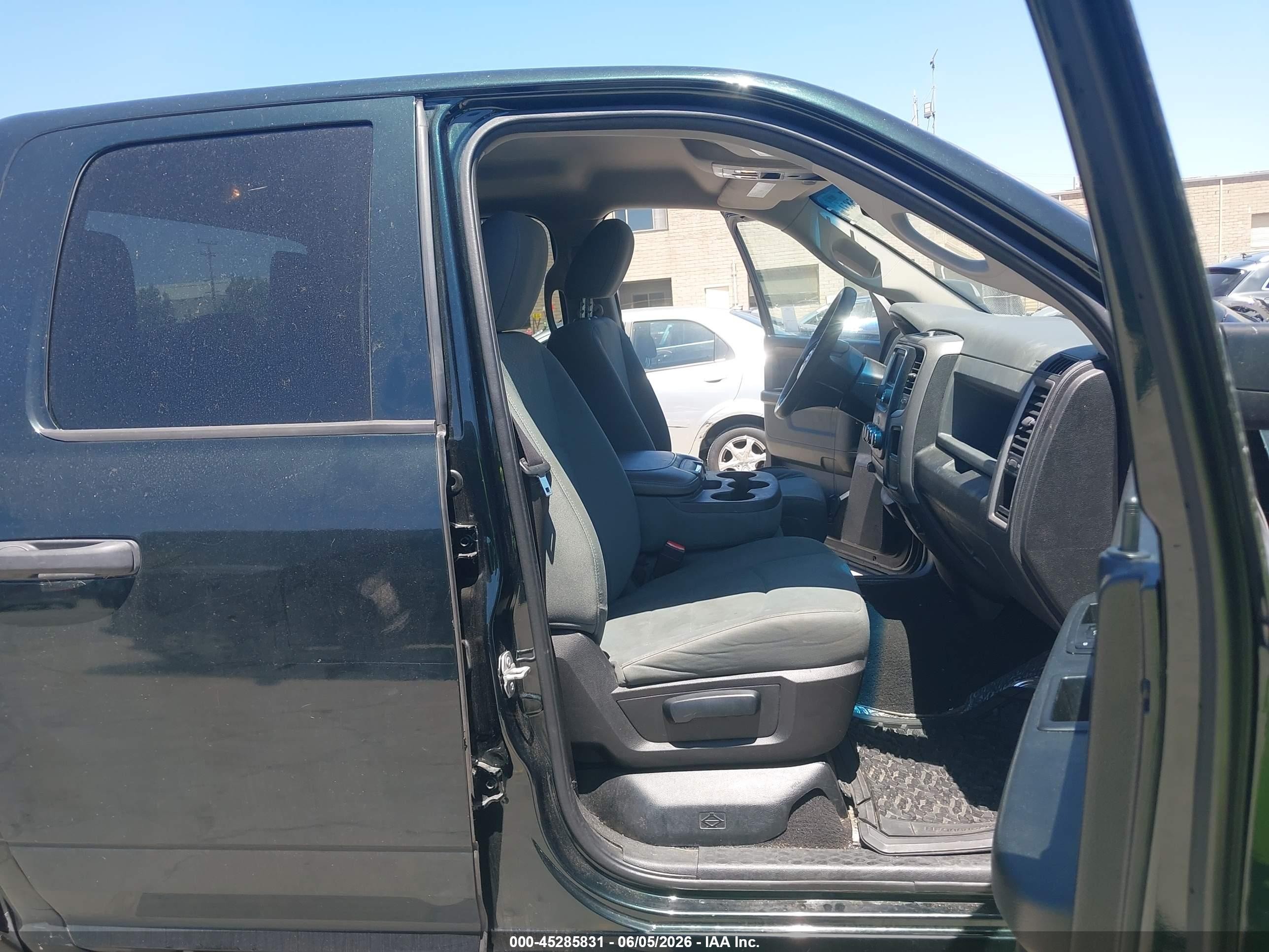 2015 Ram 1500 Tradesman Black vin: 1C6RR6FG9FS693059
