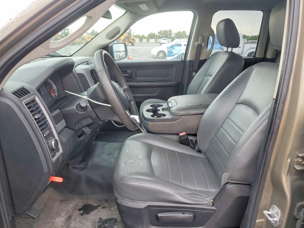 2015 Ram 1500 St Tan vin: 1C6RR6FG9FS702679