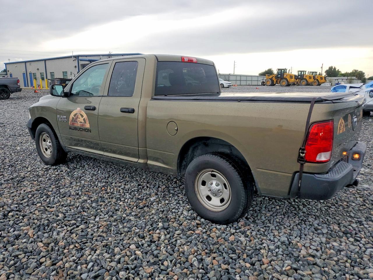 2015 Ram 1500 St Tan vin: 1C6RR6FG9FS702679