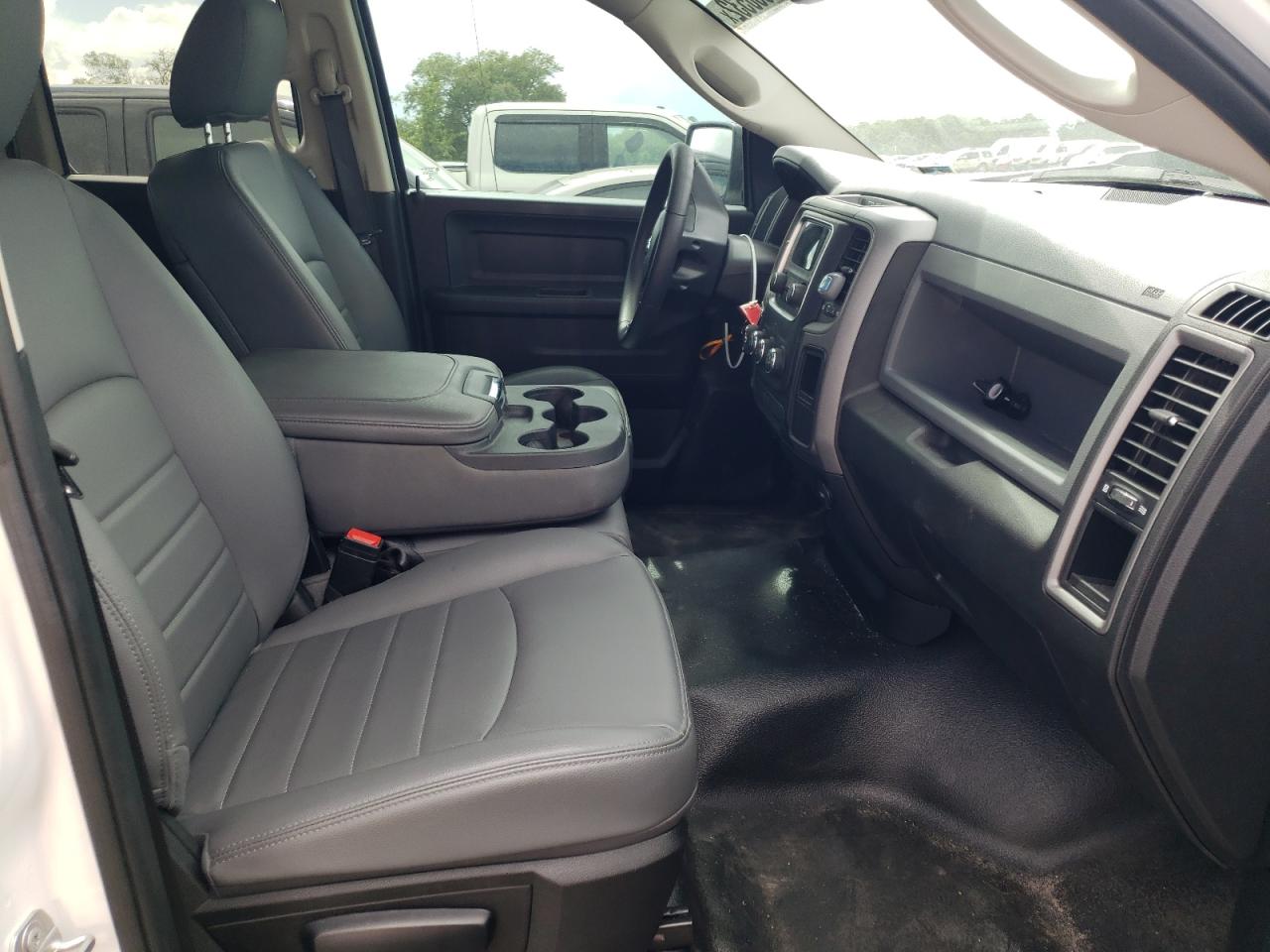 2020 Ram 1500 Classic Tradesman White vin: 1C6RR6FG9LS158616