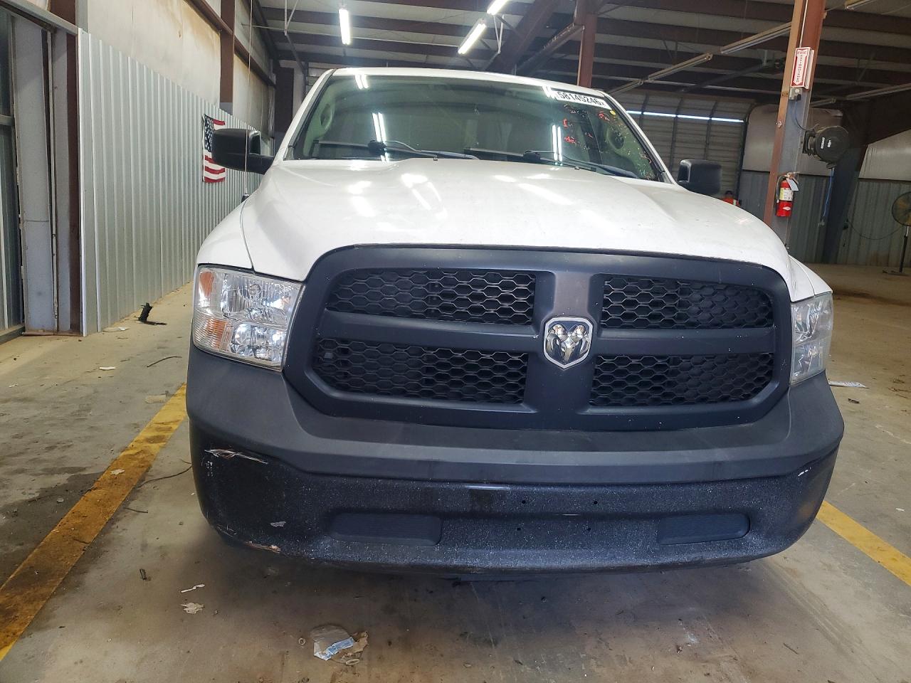 2015 Ram 1500 St White vin: 1C6RR6FGXFS709284
