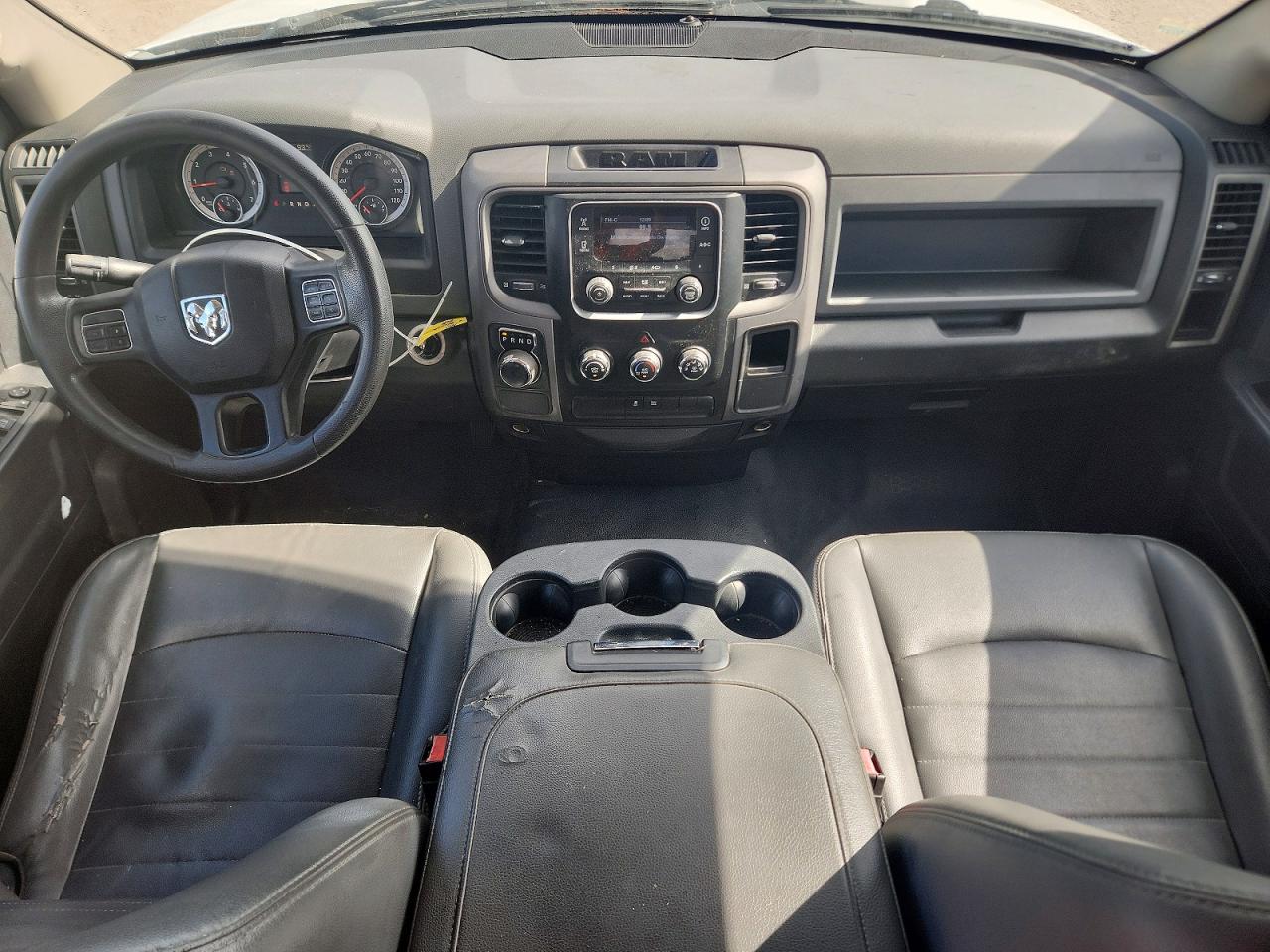 2015 Ram 1500 St White vin: 1C6RR6FGXFS729017