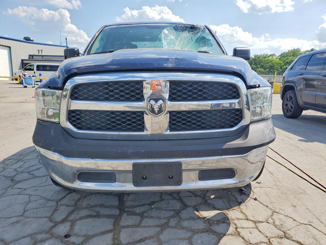 2018 Ram 1500 St Blue vin: 1C6RR6FGXJS340547