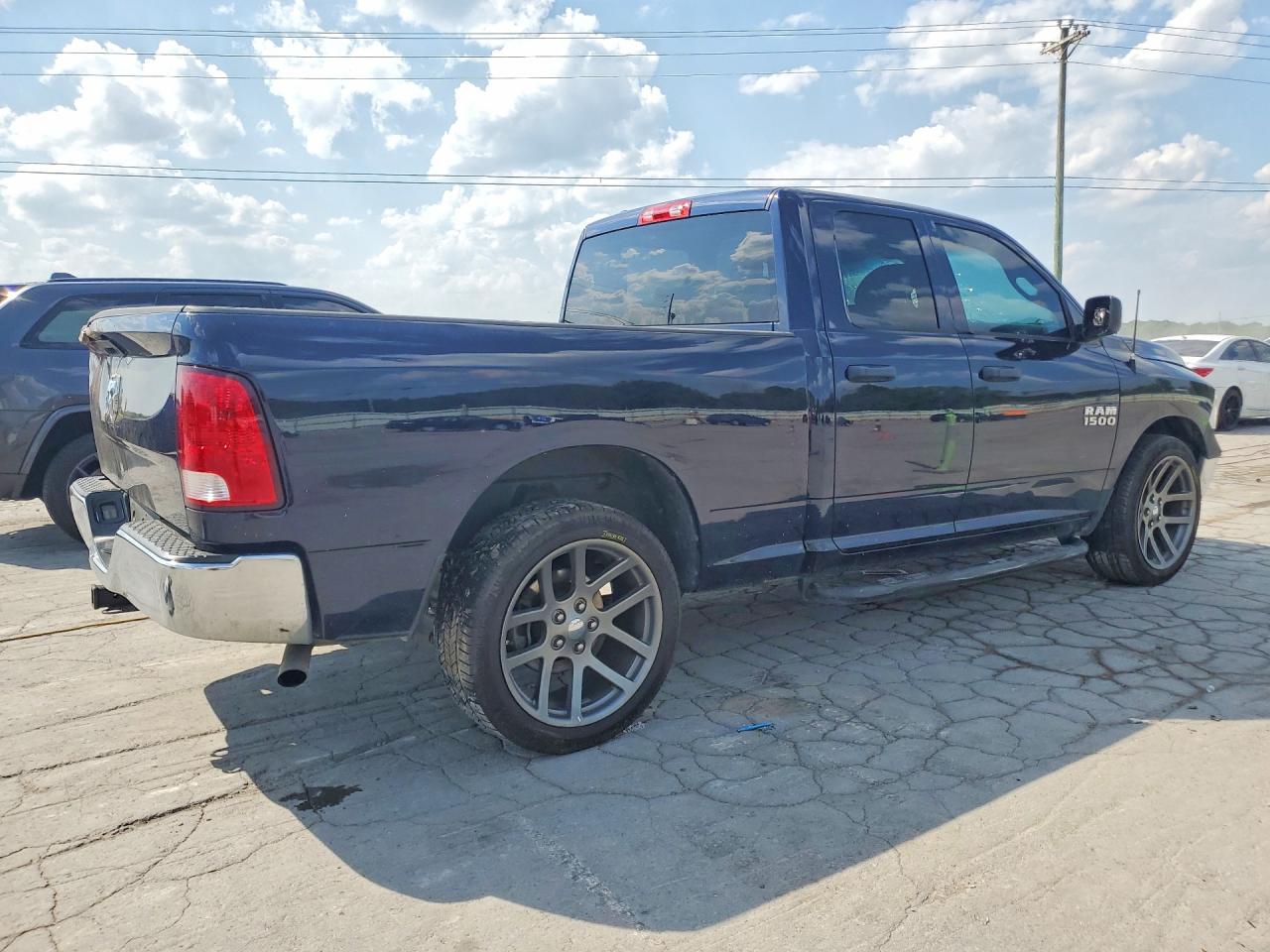 2018 Ram 1500 St Blue vin: 1C6RR6FGXJS340547