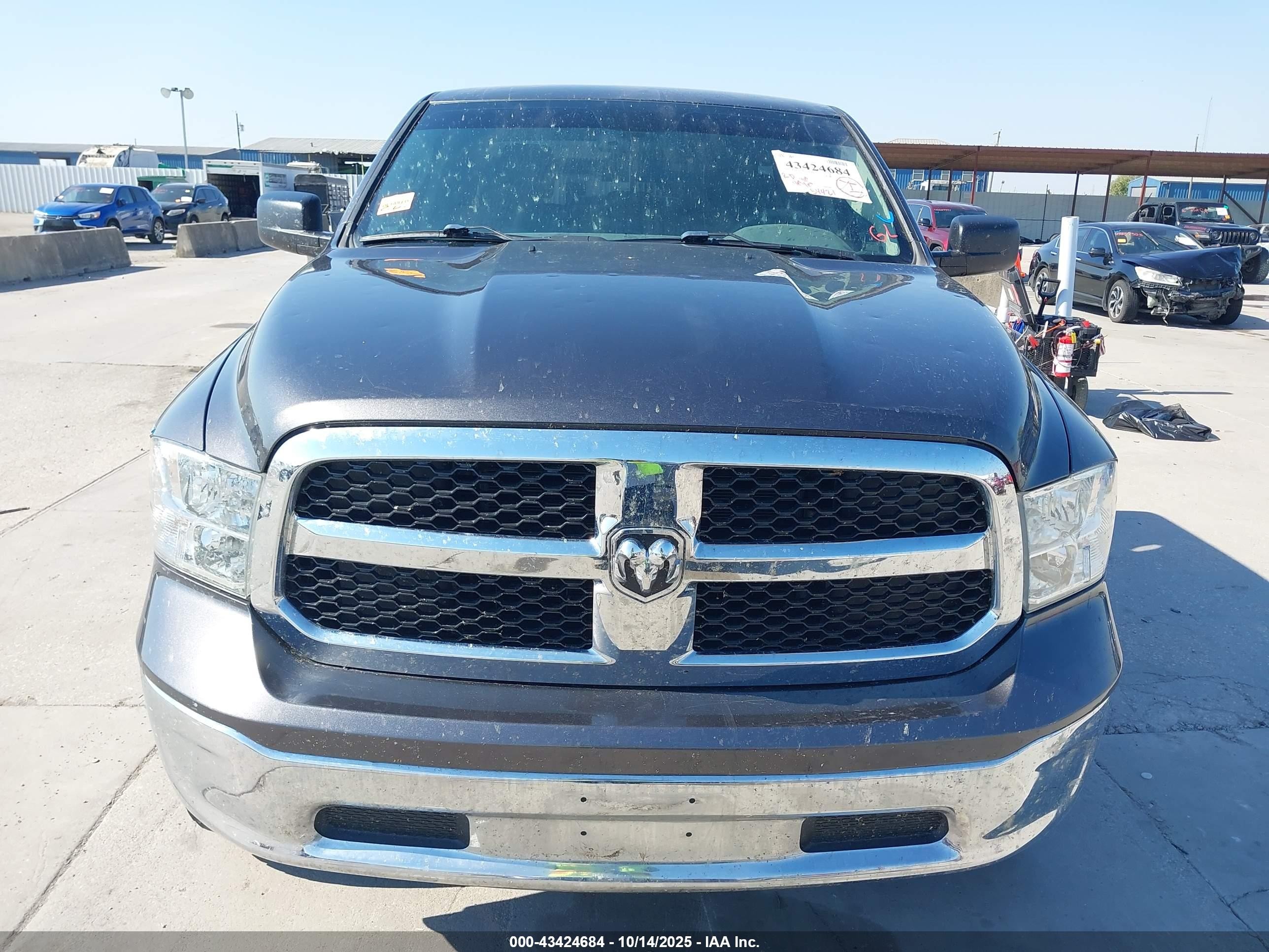 2020 Ram 1500 Classic Tradesman  4x2 6'4 Box Gray vin: 1C6RR6FGXLS138956