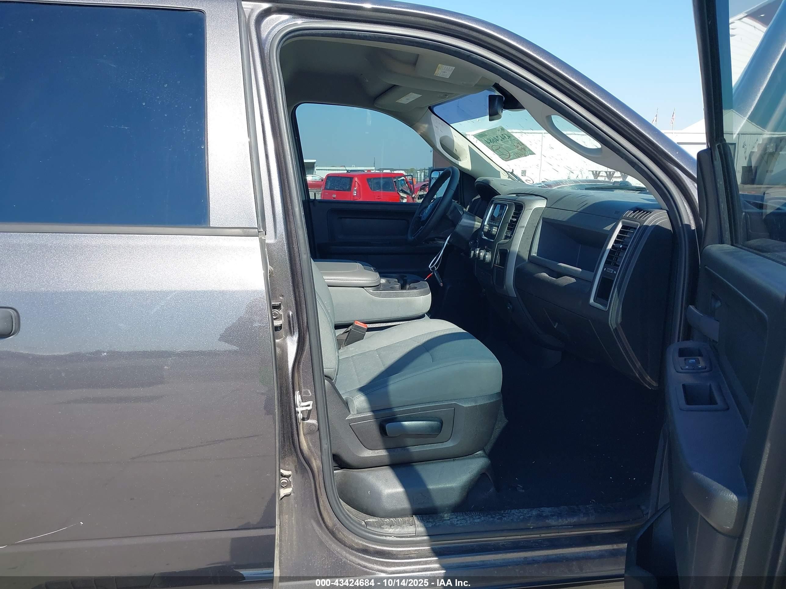2020 Ram 1500 Classic Tradesman  4x2 6'4 Box Gray vin: 1C6RR6FGXLS138956