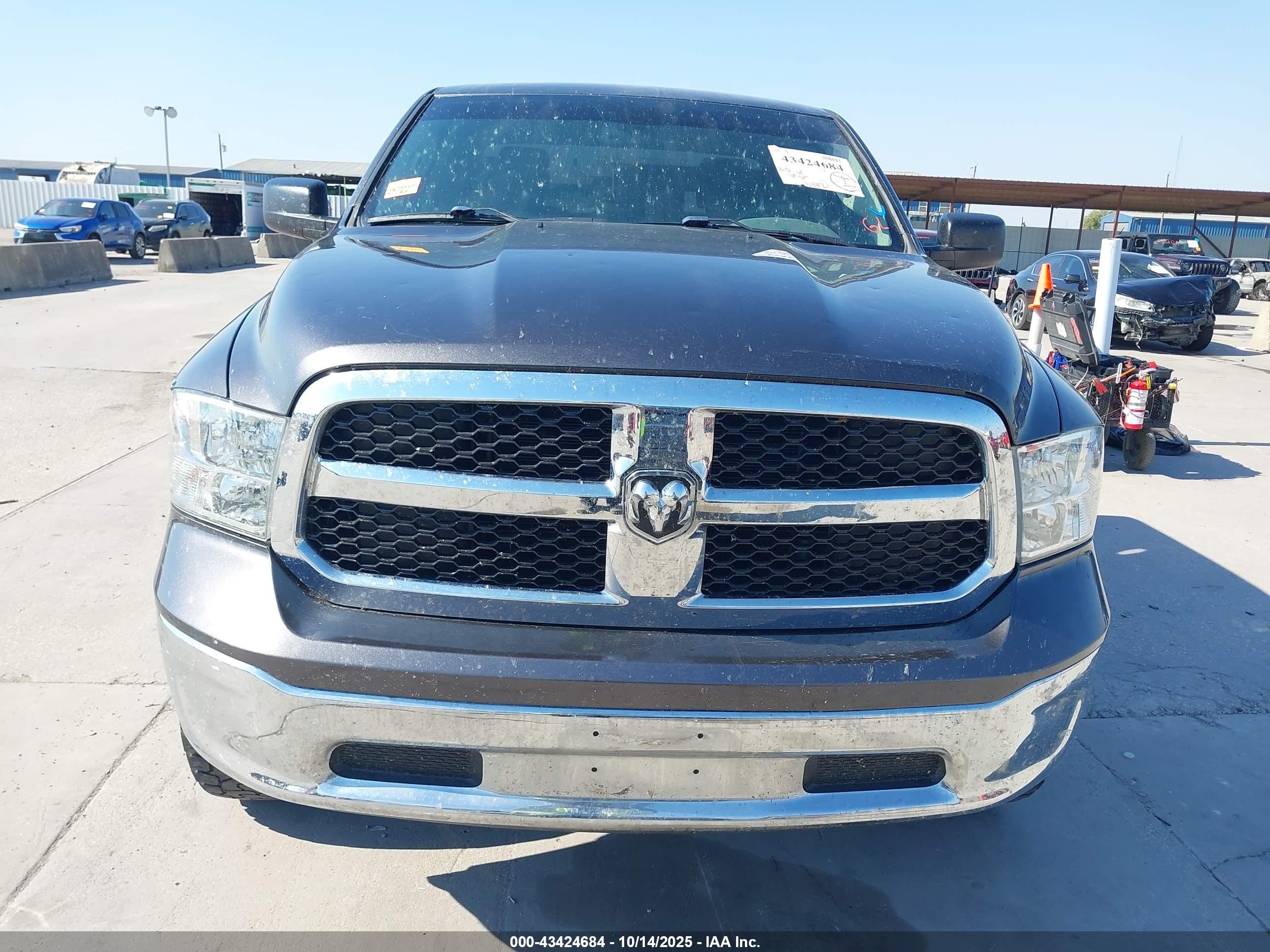 2020 Ram 1500 Classic Tradesman  4x2 6'4 Box Gray vin: 1C6RR6FGXLS138956