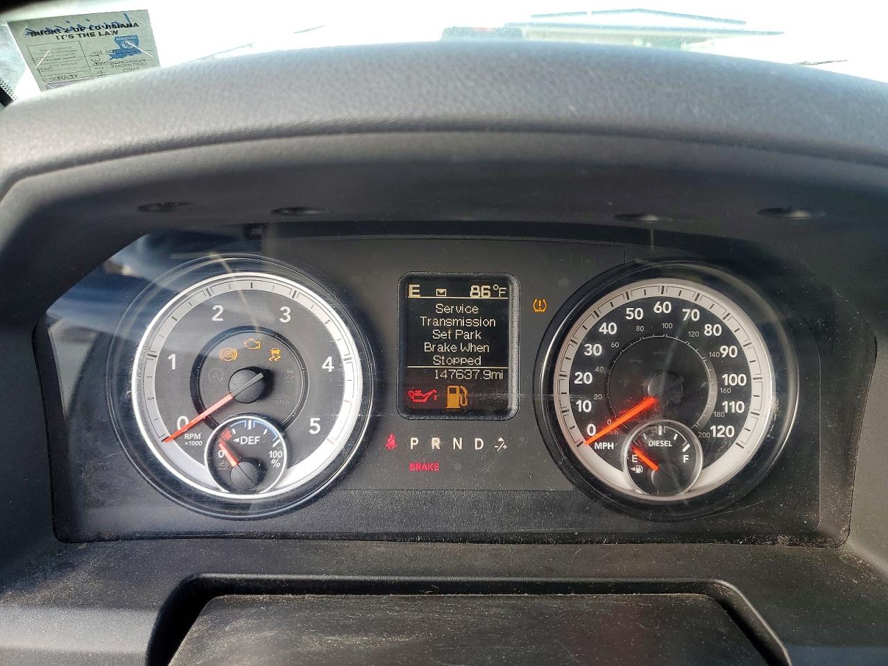 2015 Ram 1500 St White vin: 1C6RR6FMXFS592327