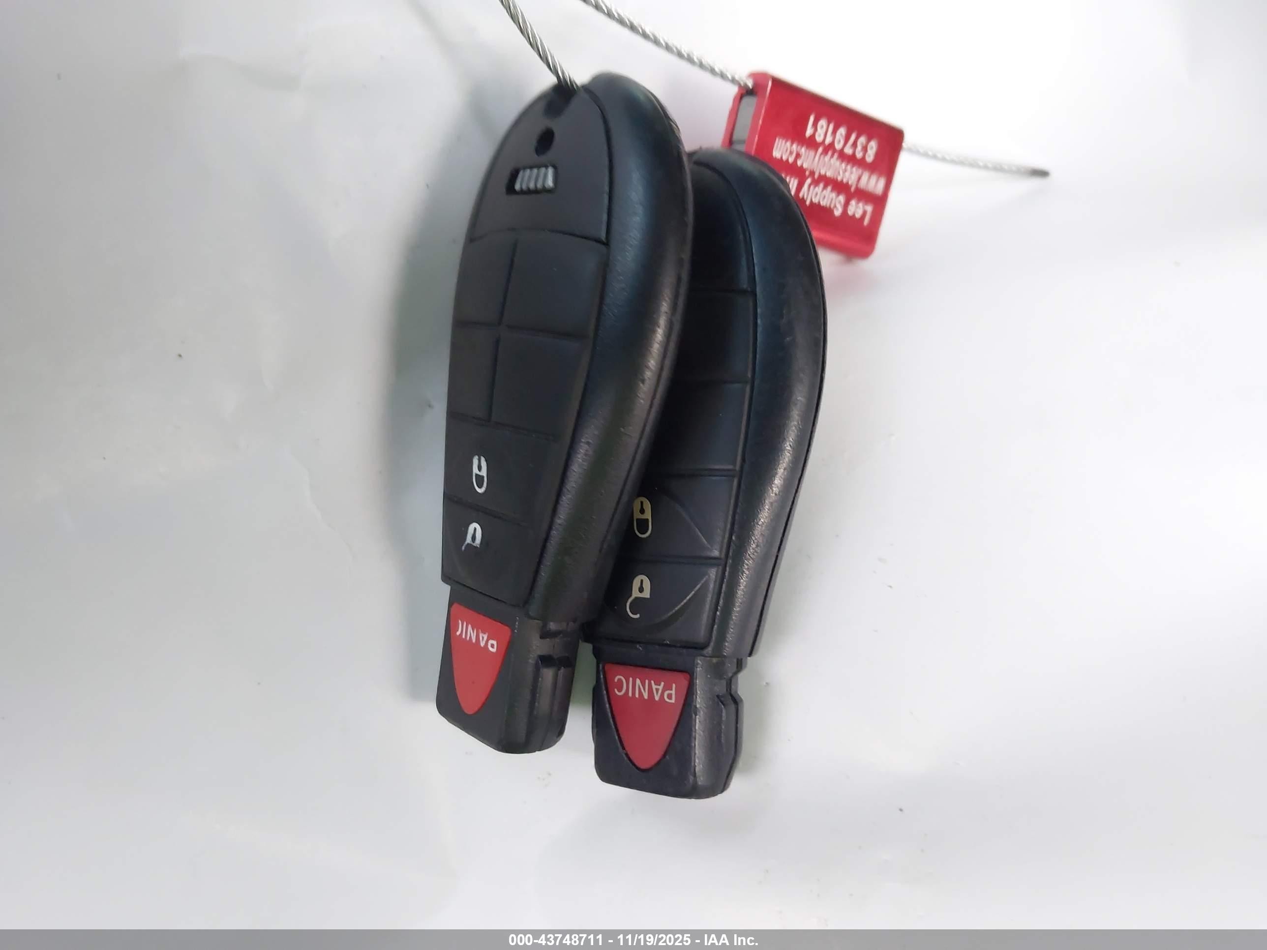 2013 Ram 1500 Tradesman Красный vin: 1C6RR6FP1DS558218