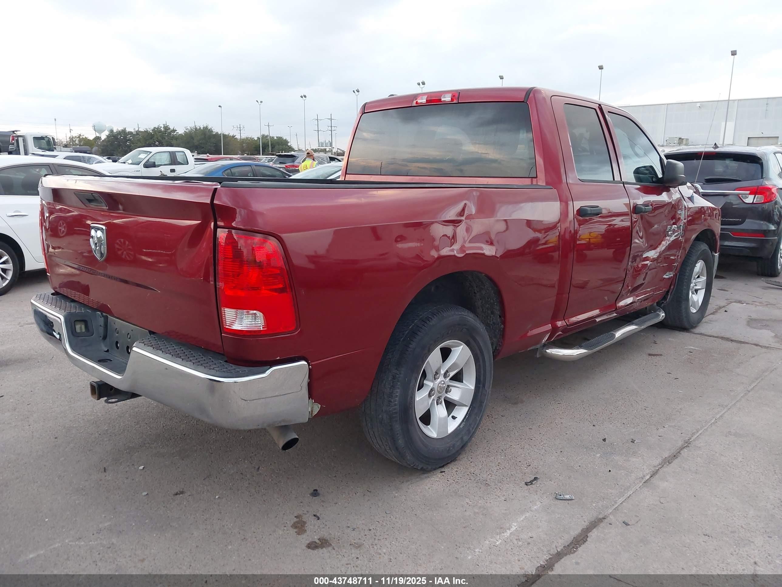 2013 Ram 1500 Tradesman Красный vin: 1C6RR6FP1DS558218