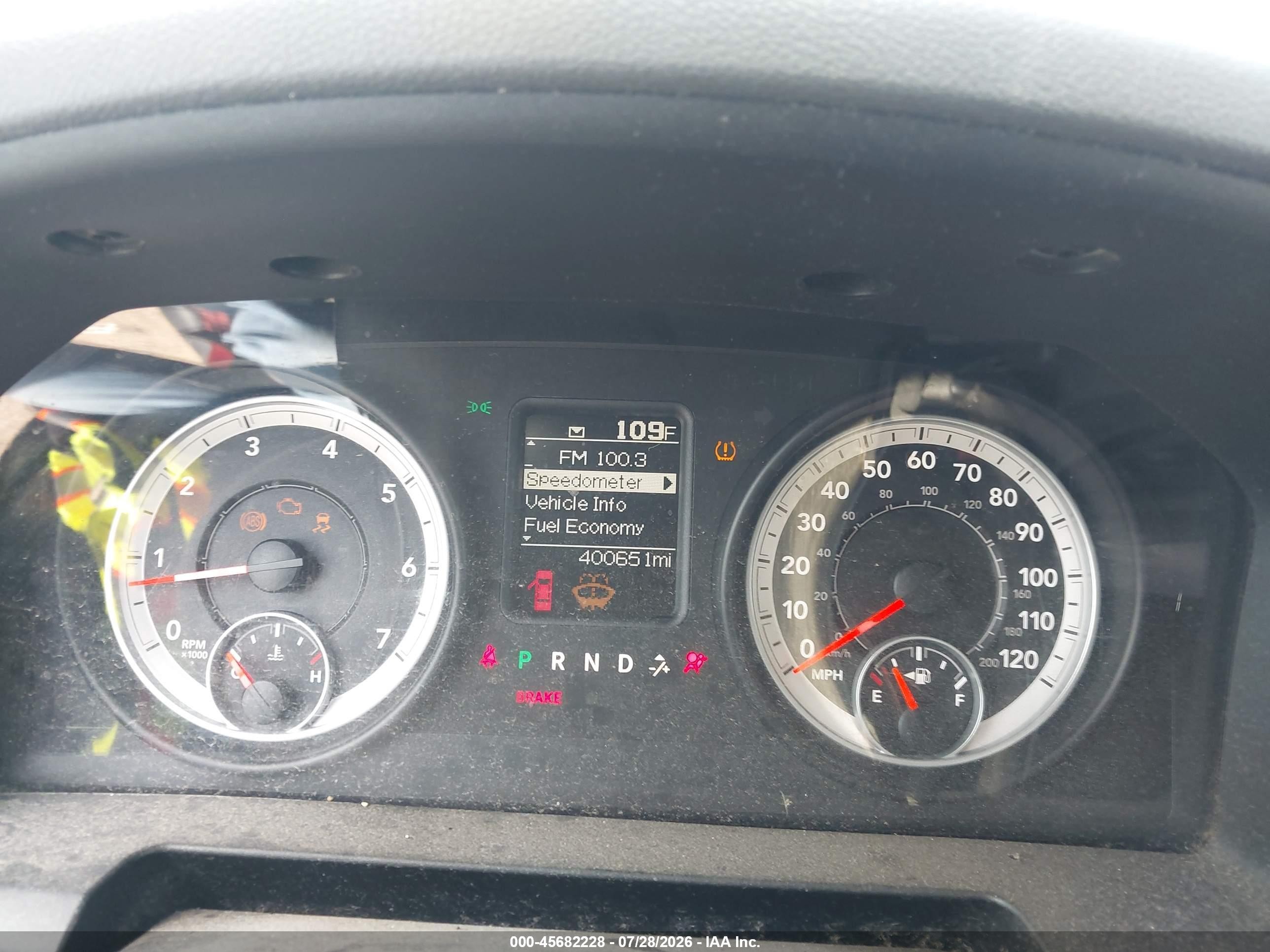 2013 Ram 1500 Tradesman Red vin: 1C6RR6FPXDS529798