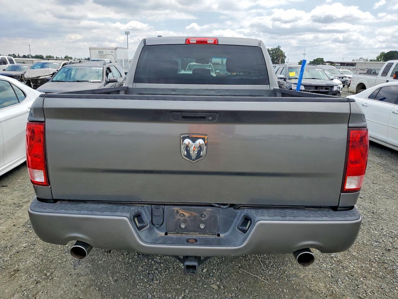 2013 Ram 1500 St Gray vin: 1C6RR6FT0DS538751