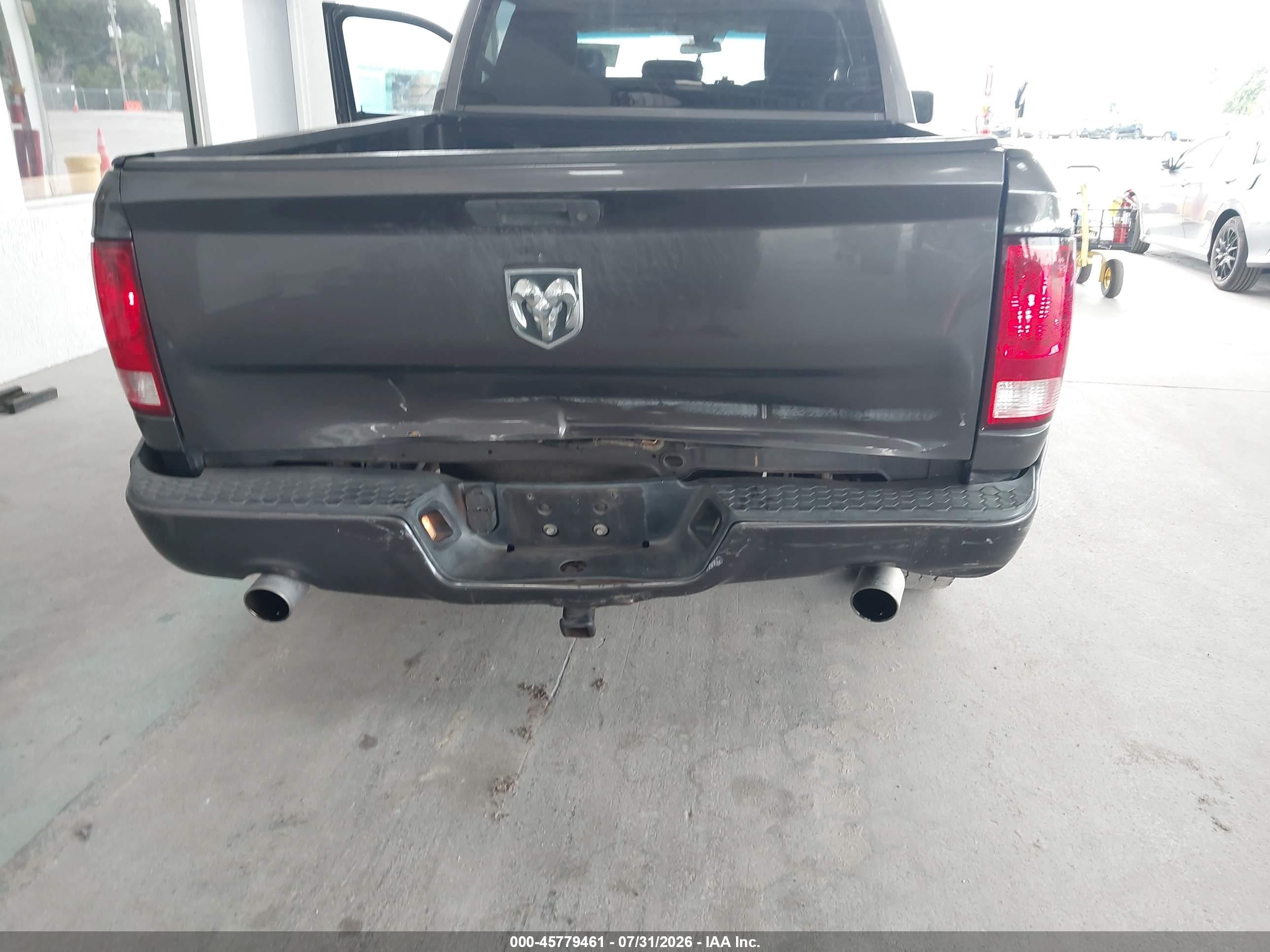 2014 Ram 1500 Express Gray vin: 1C6RR6FT0ES396712