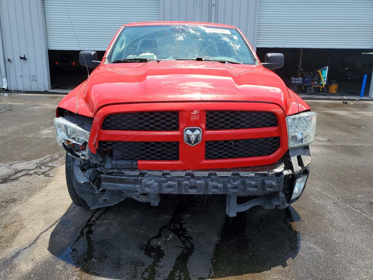 2015 Ram 1500 St Red vin: 1C6RR6FT0FS779731
