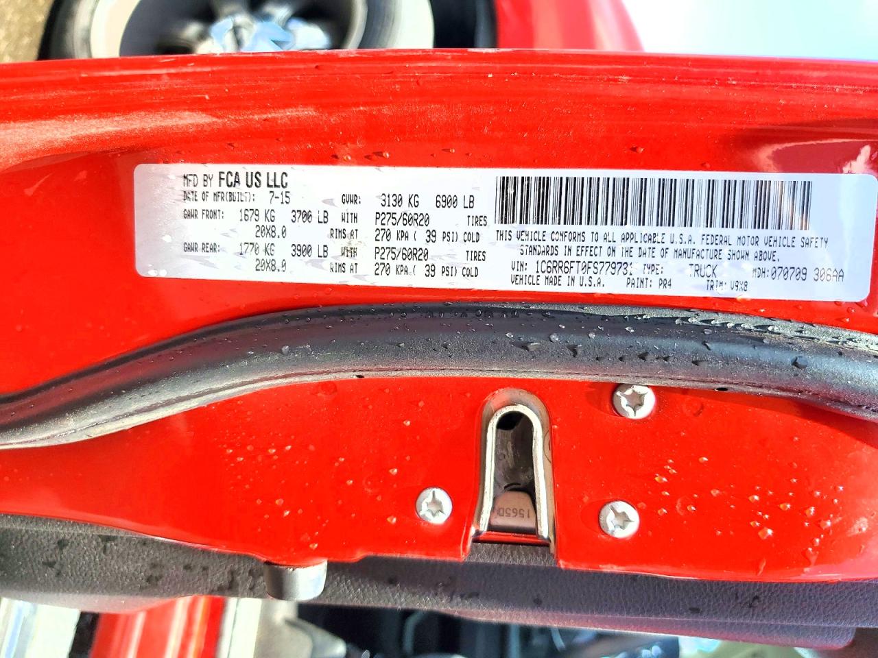 2015 Ram 1500 St Red vin: 1C6RR6FT0FS779731