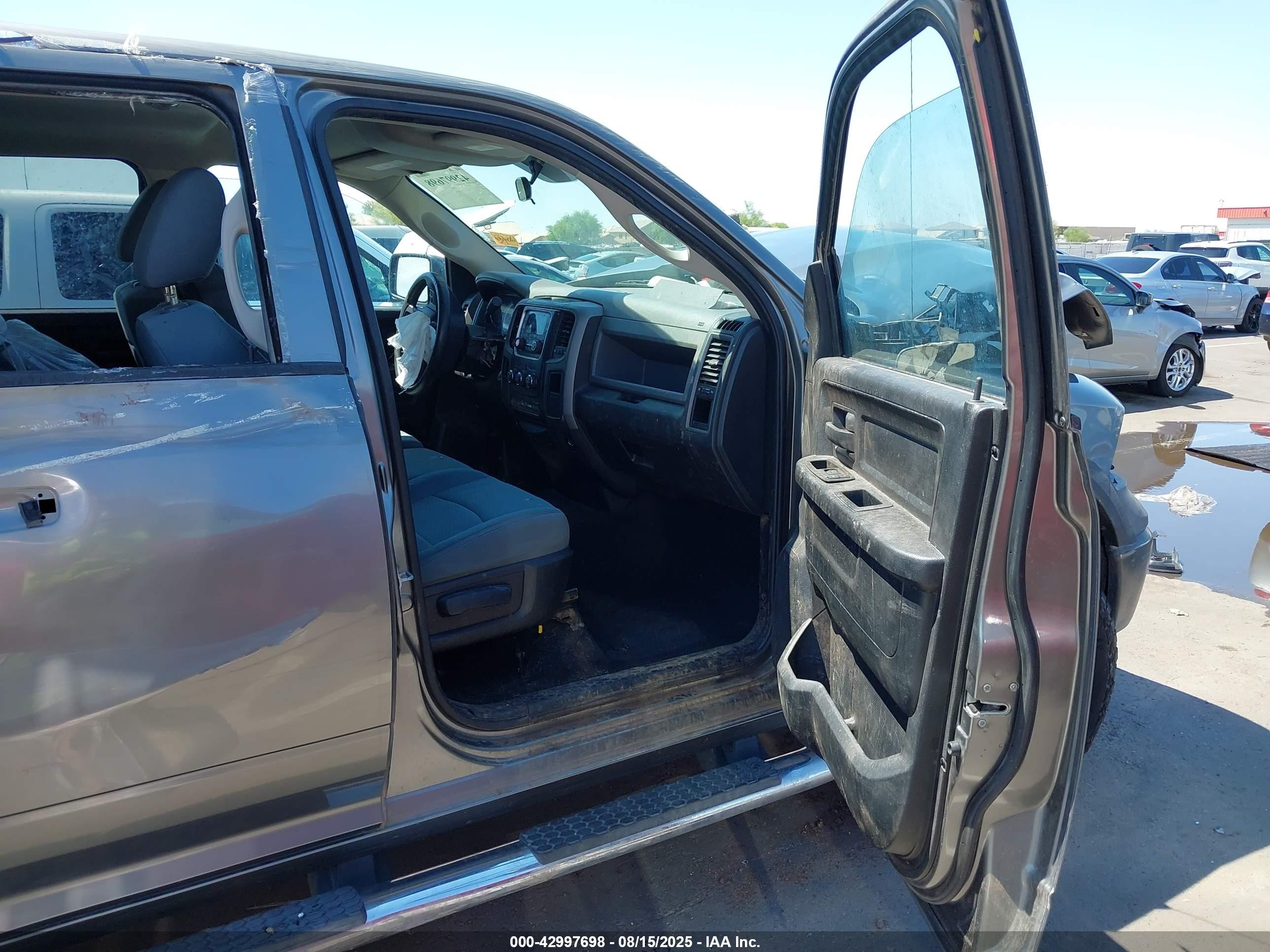 2013 Ram 1500 Tradesman Gray vin: 1C6RR6FT1DS558460