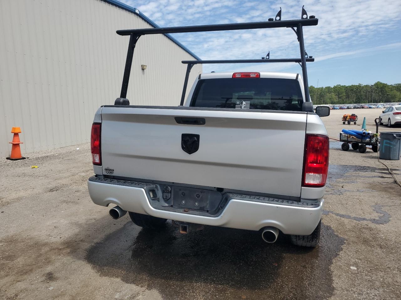 2018 Ram 1500 St Silver vin: 1C6RR6FT1JS218964