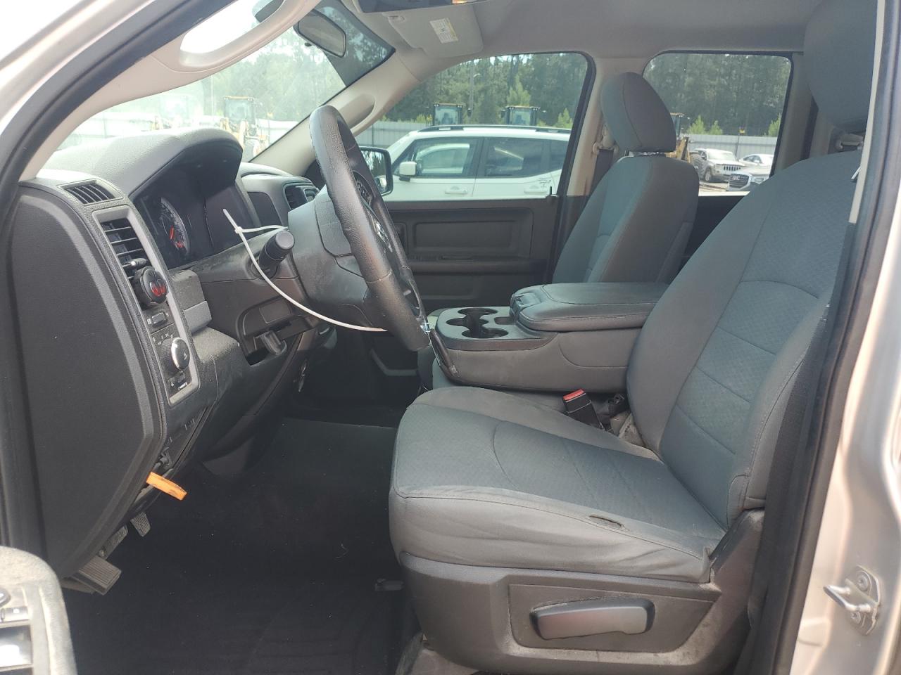 2018 Ram 1500 St Silver vin: 1C6RR6FT1JS218964