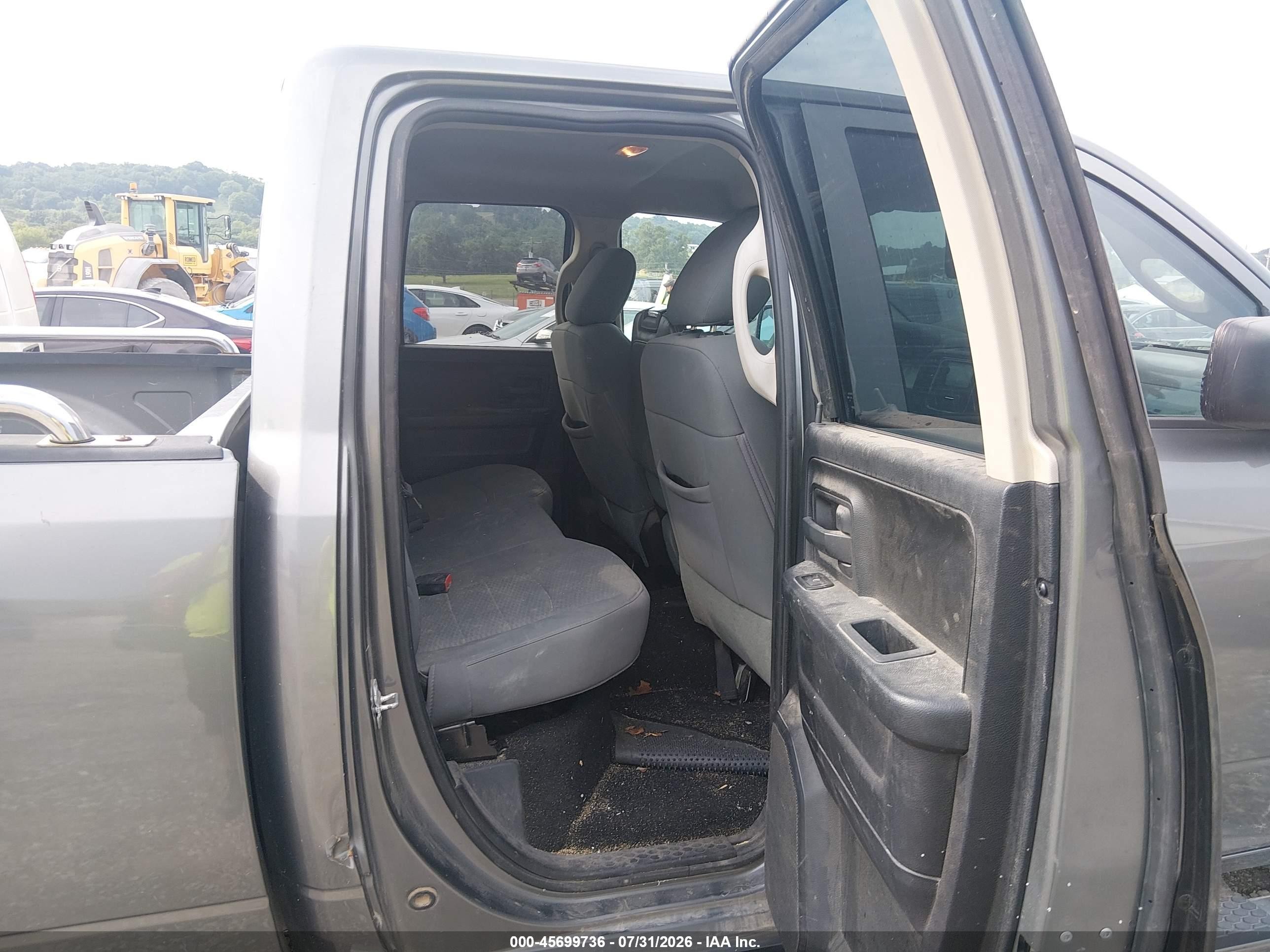2013 Ram 1500 Express Gray vin: 1C6RR6FT2DS527119
