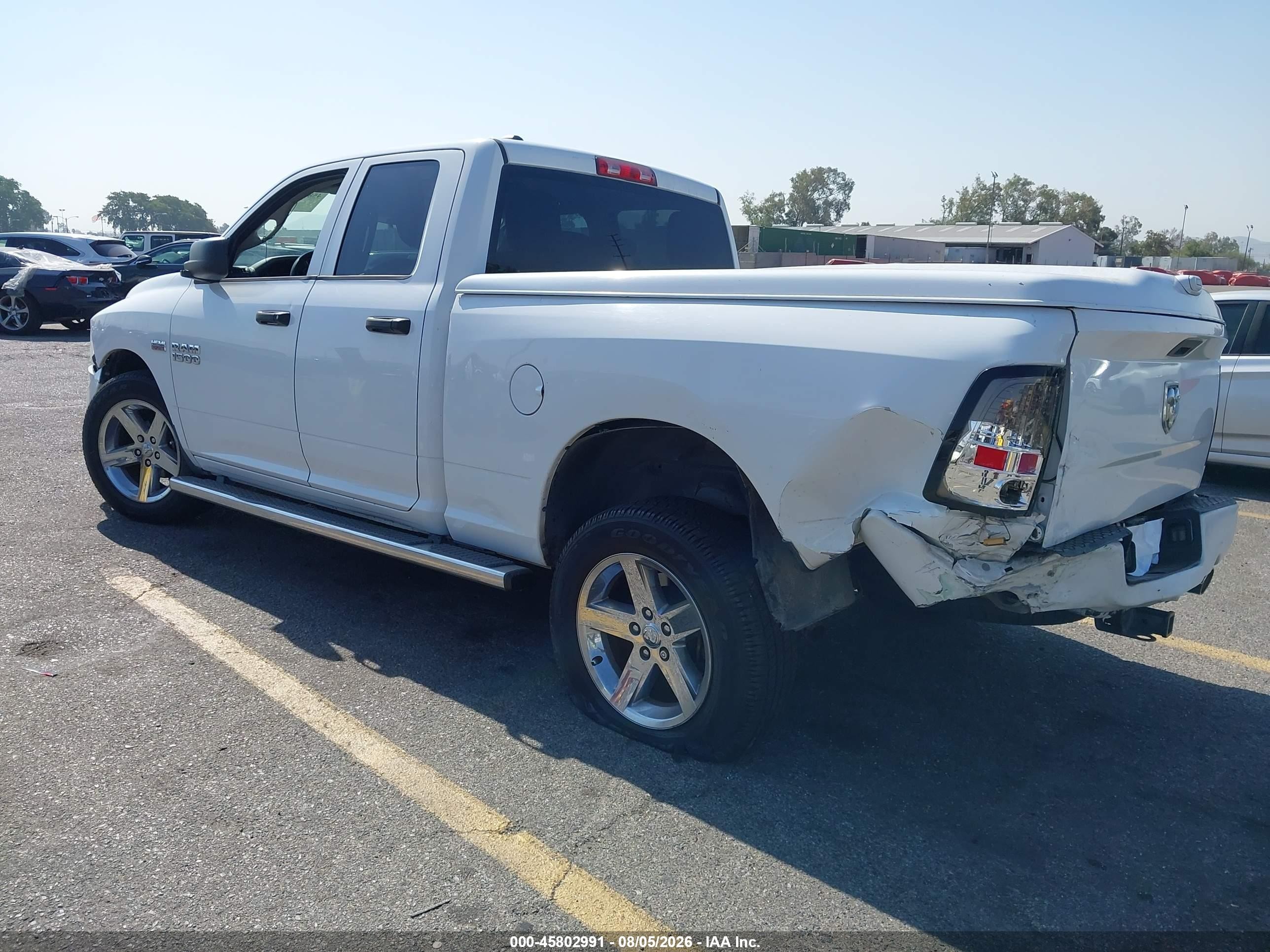 2013 Ram 1500 Express White vin: 1C6RR6FT2DS573131