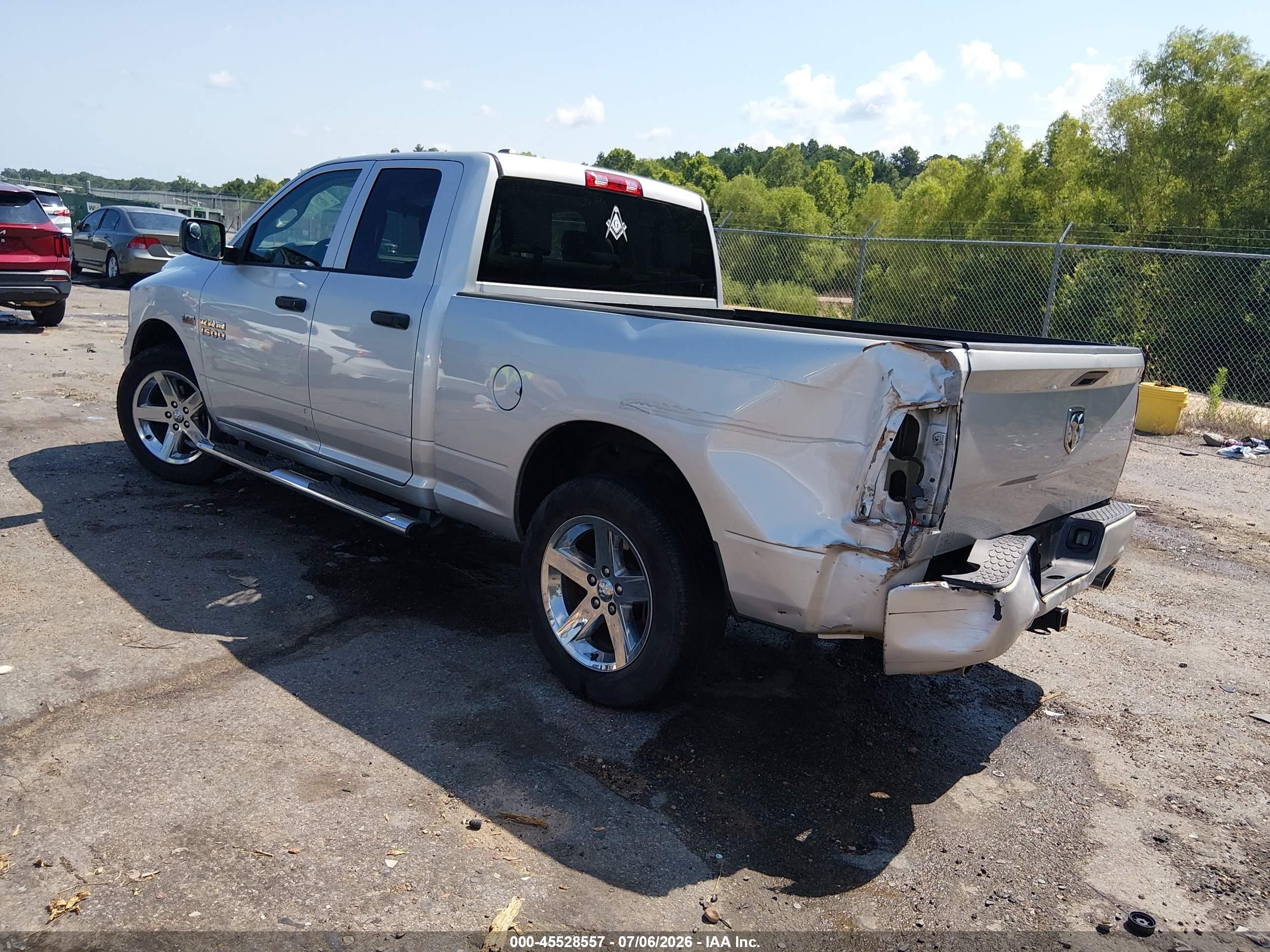 2014 Ram 1500 Express Silver vin: 1C6RR6FT2ES101559