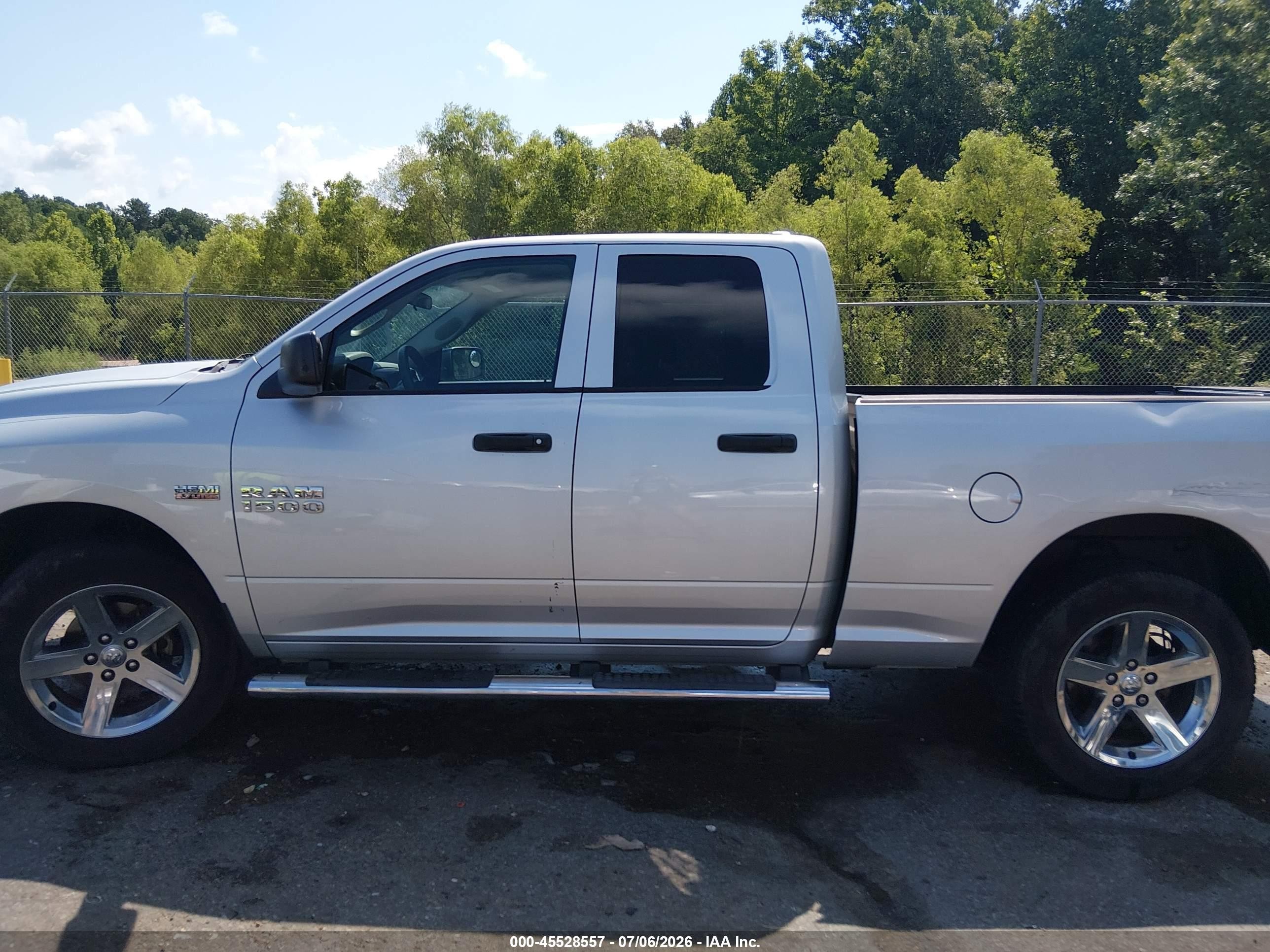 2014 Ram 1500 Express Silver vin: 1C6RR6FT2ES101559