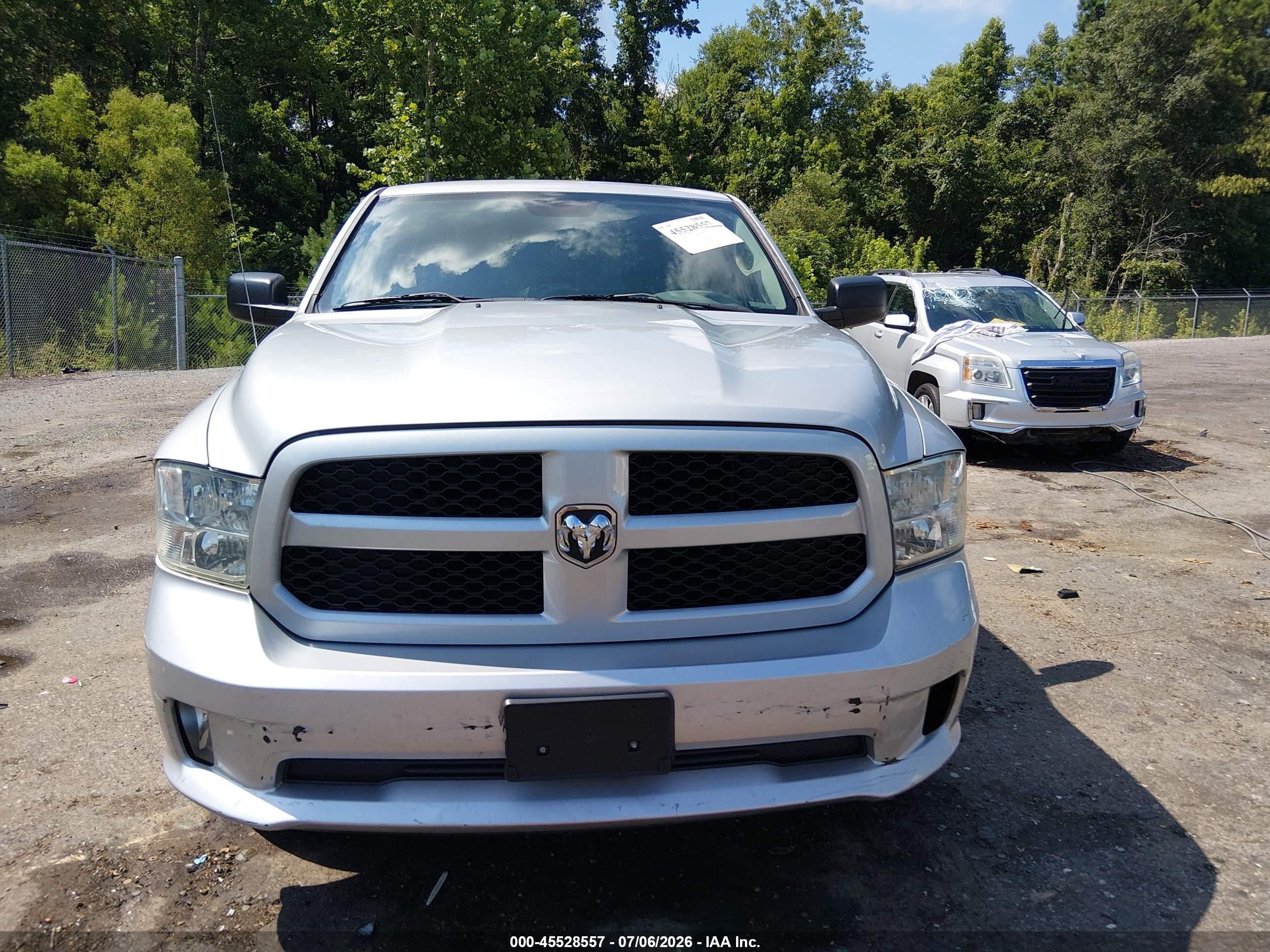 2014 Ram 1500 Express Silver vin: 1C6RR6FT2ES101559