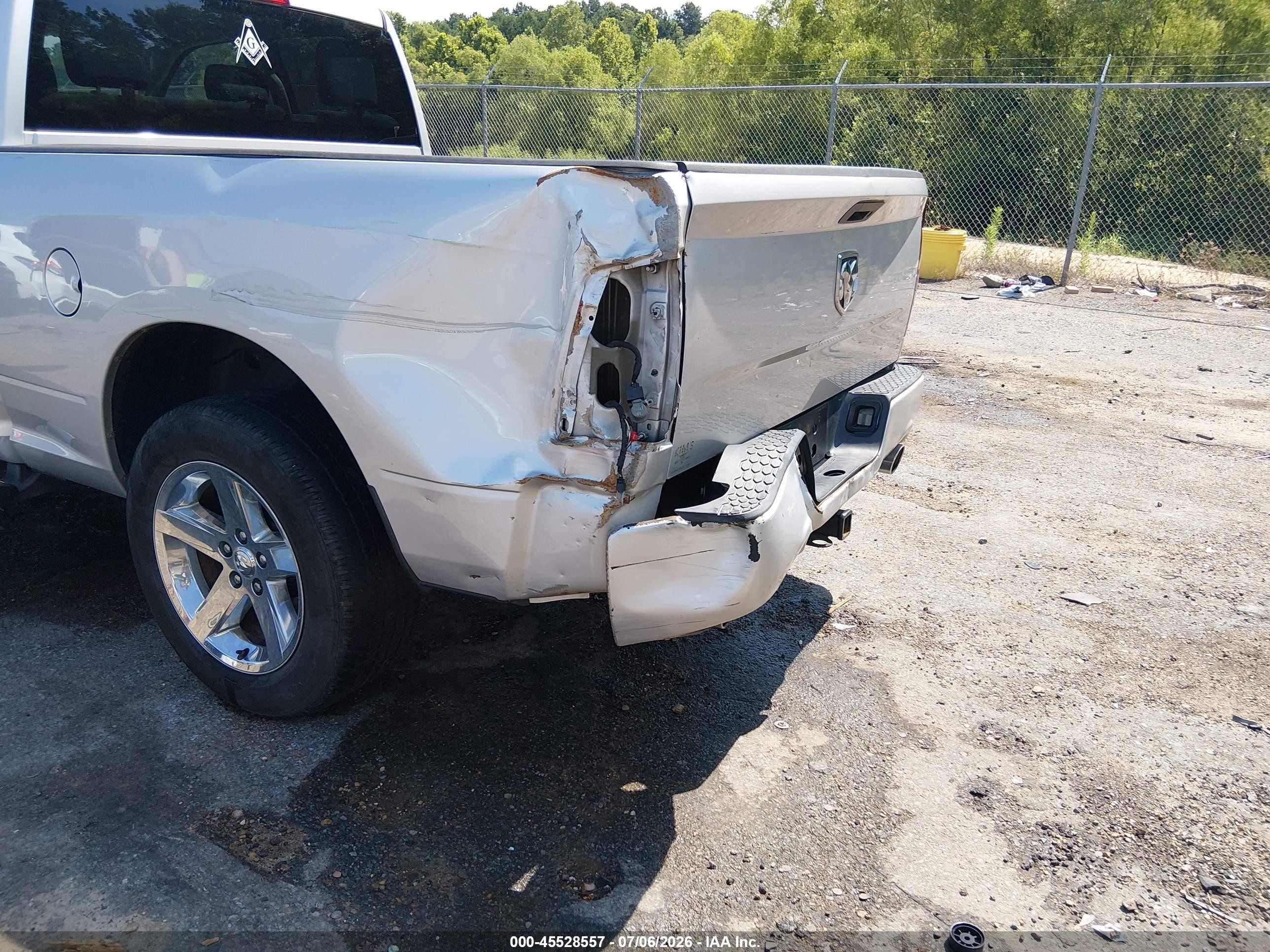 2014 Ram 1500 Express Silver vin: 1C6RR6FT2ES101559