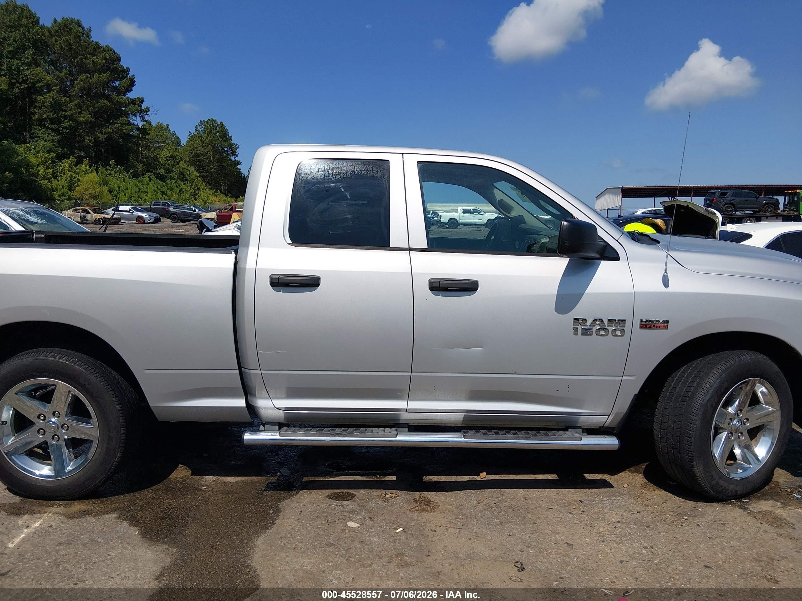 2014 Ram 1500 Express Silver vin: 1C6RR6FT2ES101559