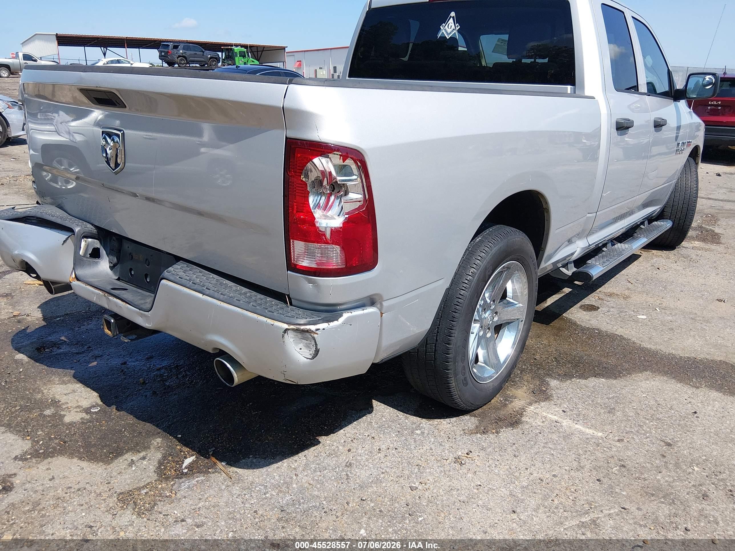 2014 Ram 1500 Express Silver vin: 1C6RR6FT2ES101559