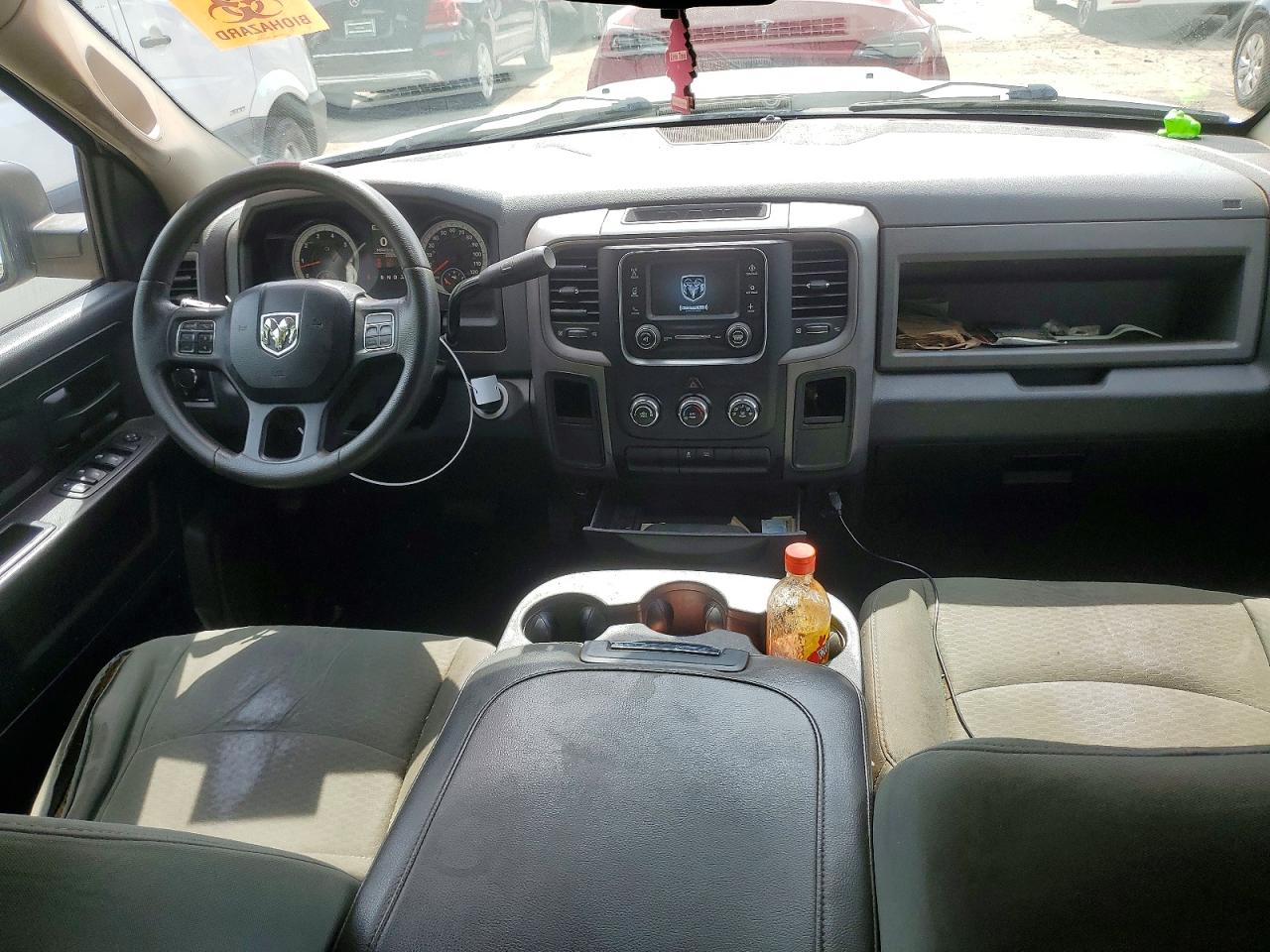2014 Ram 1500 St Серый vin: 1C6RR6FT2ES358222