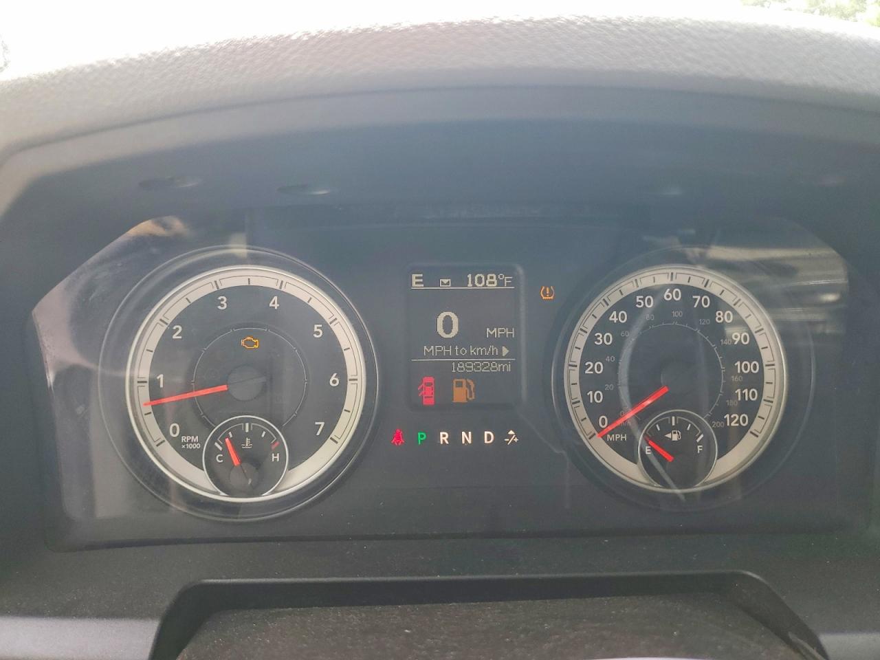 2014 Ram 1500 St Серый vin: 1C6RR6FT2ES358222