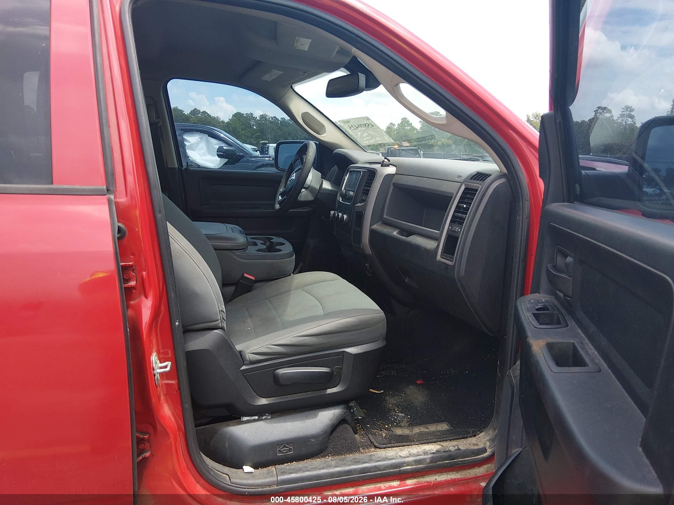 2014 Ram 1500 Express Красный vin: 1C6RR6FT2ES372167