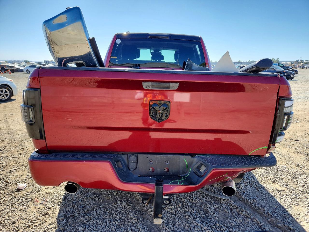 2015 Ram 1500 St Burgundy vin: 1C6RR6FT2FS651006