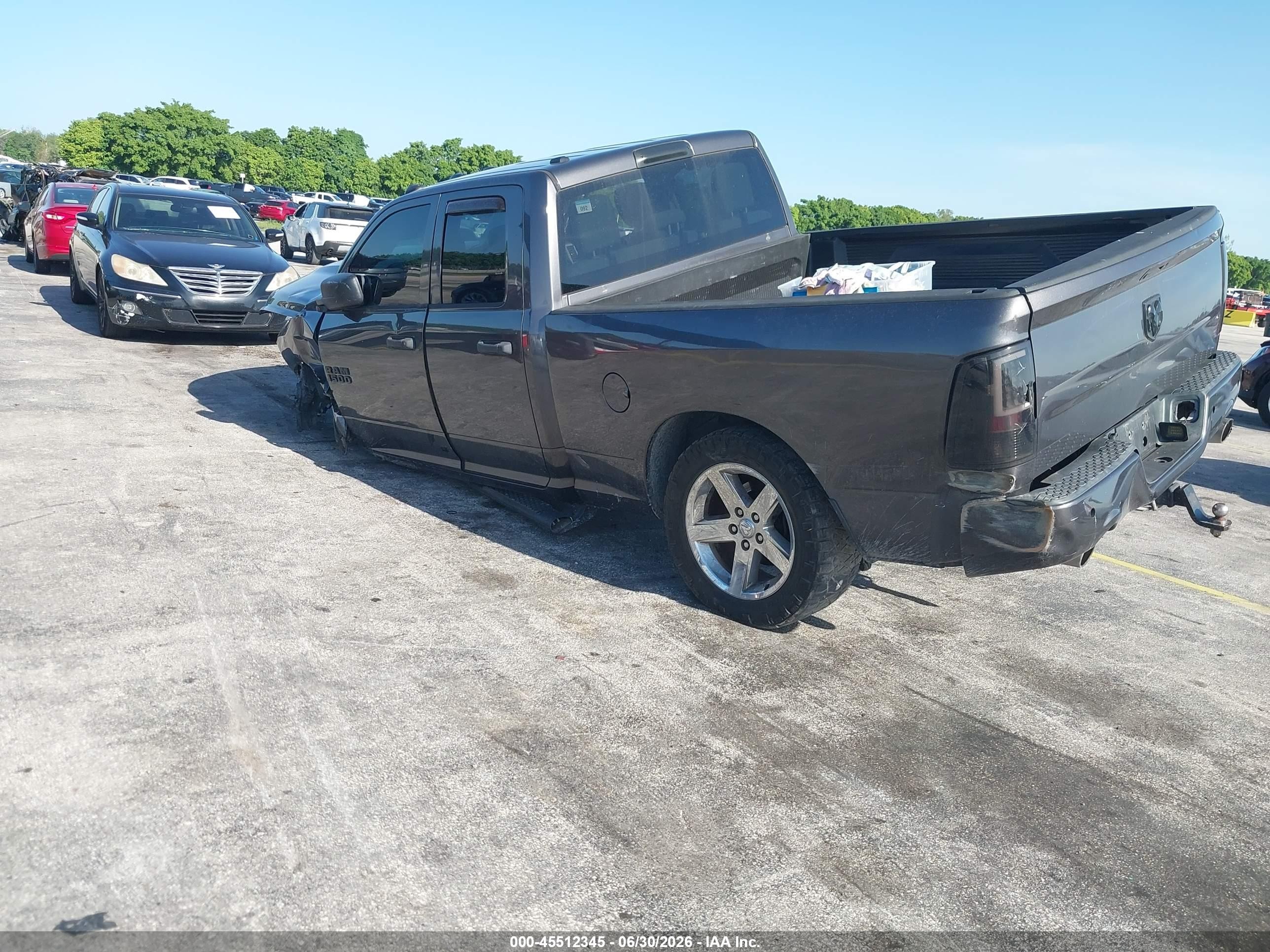 2015 Ram 1500 Express Серый vin: 1C6RR6FT2FS779343