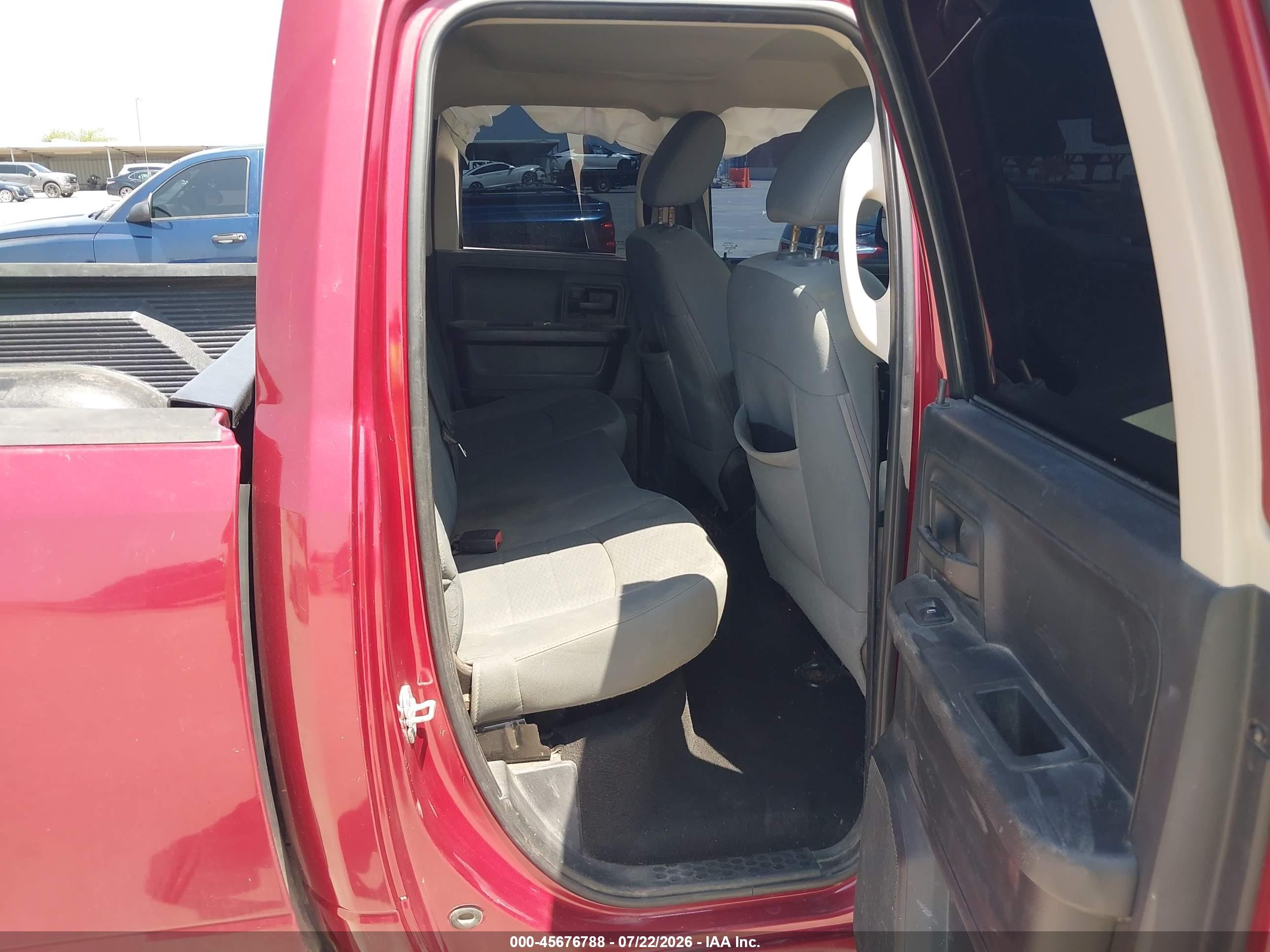2014 Ram 1500 Express Burgundy vin: 1C6RR6FT3ES140788