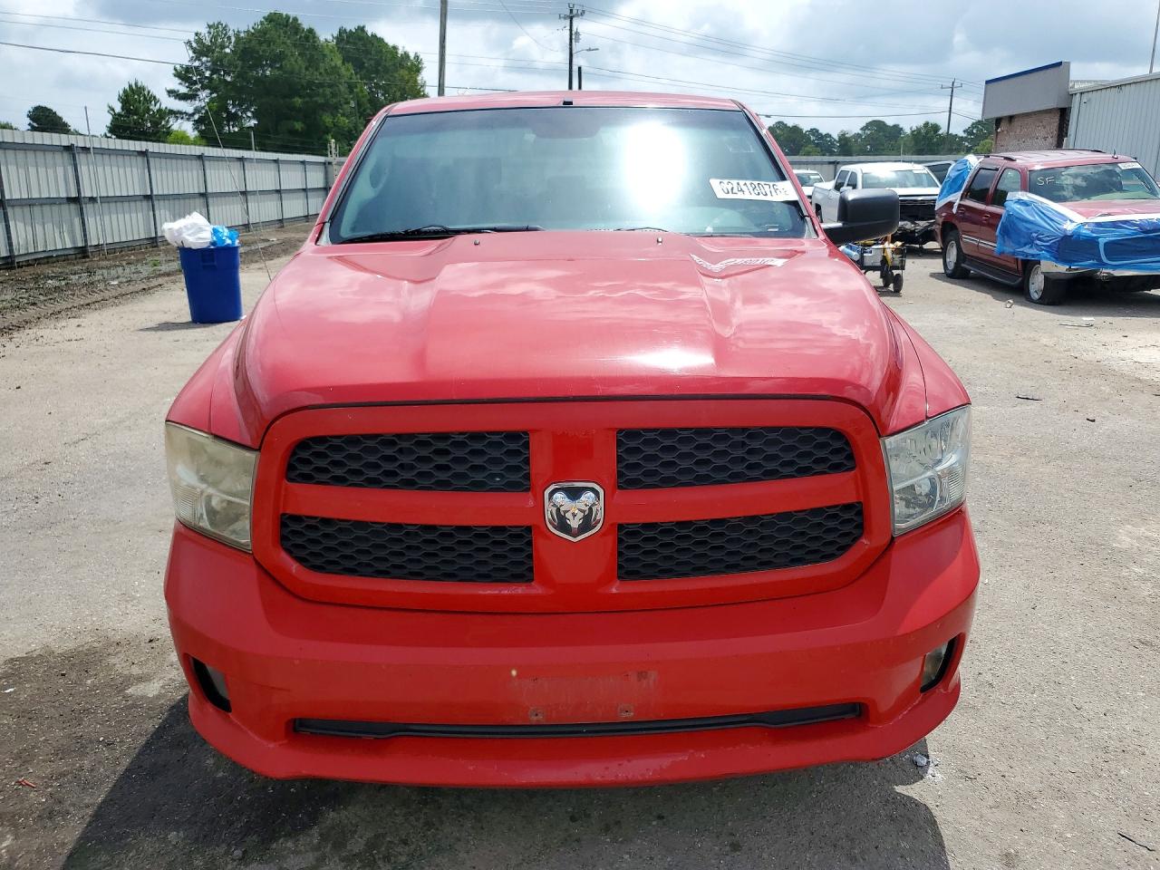 2014 Ram 1500 St Red vin: 1C6RR6FT3ES285877