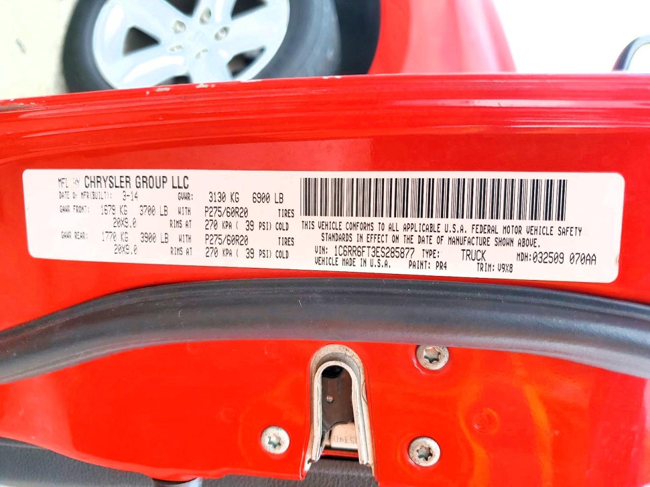 2014 Ram 1500 St Red vin: 1C6RR6FT3ES285877